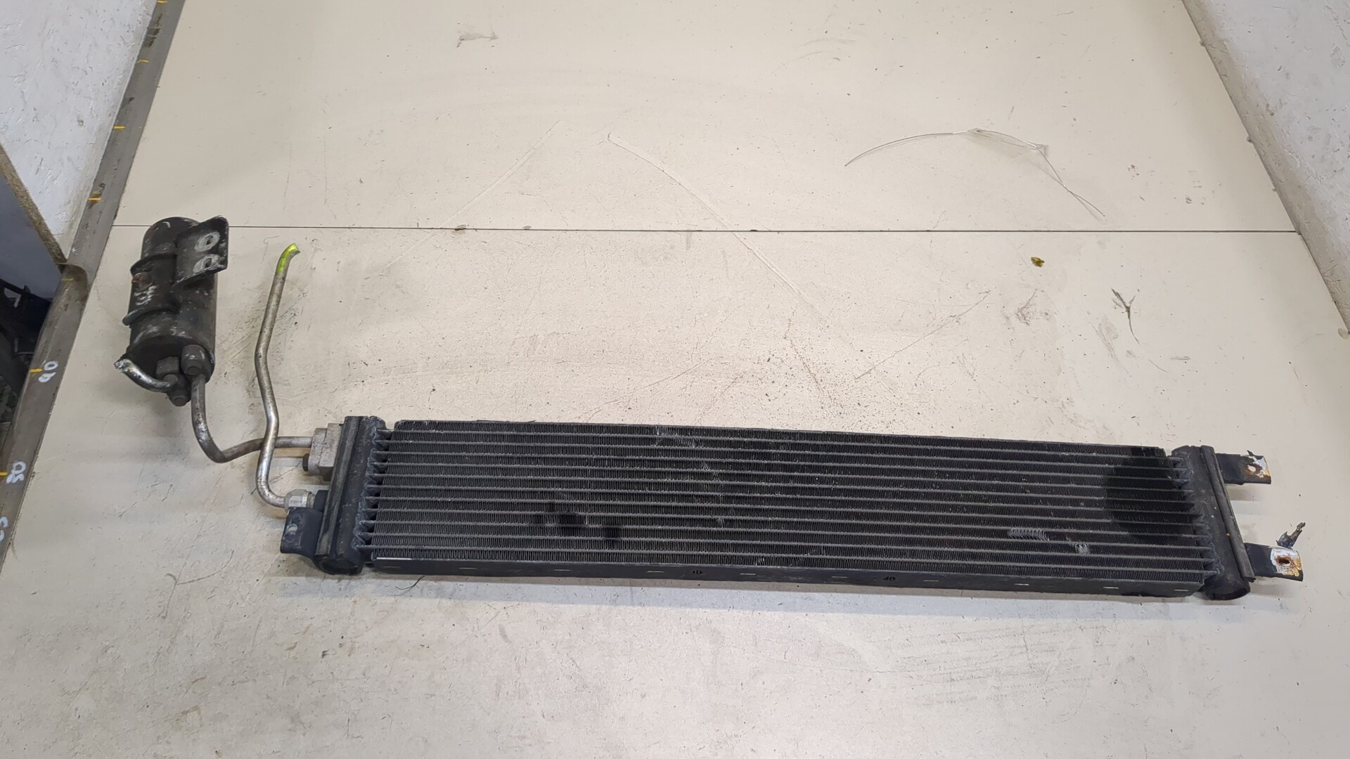 Радиатор кондиционера / конденсер