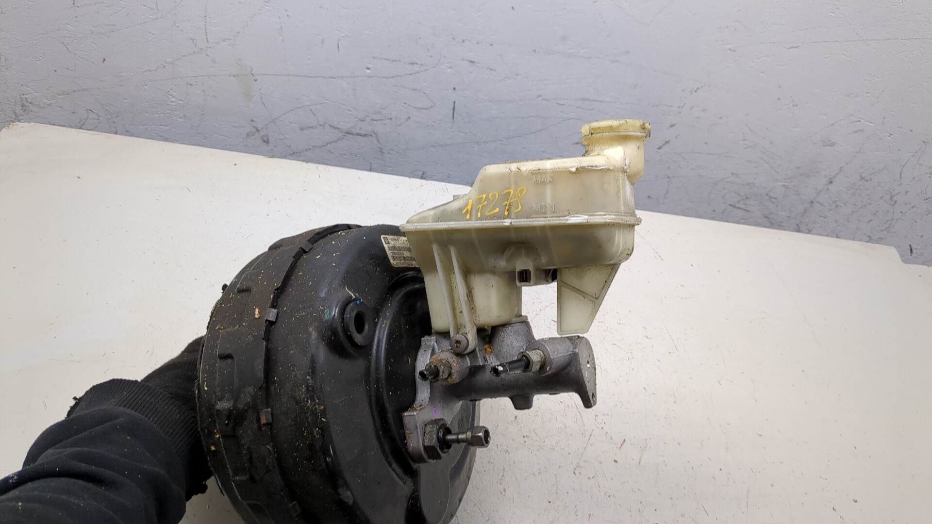 Цилиндр тормозной главный