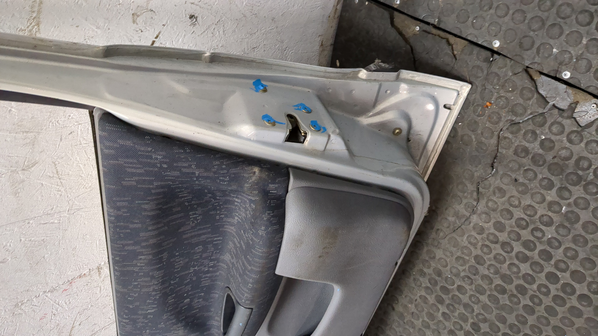 Дверь передняя правая