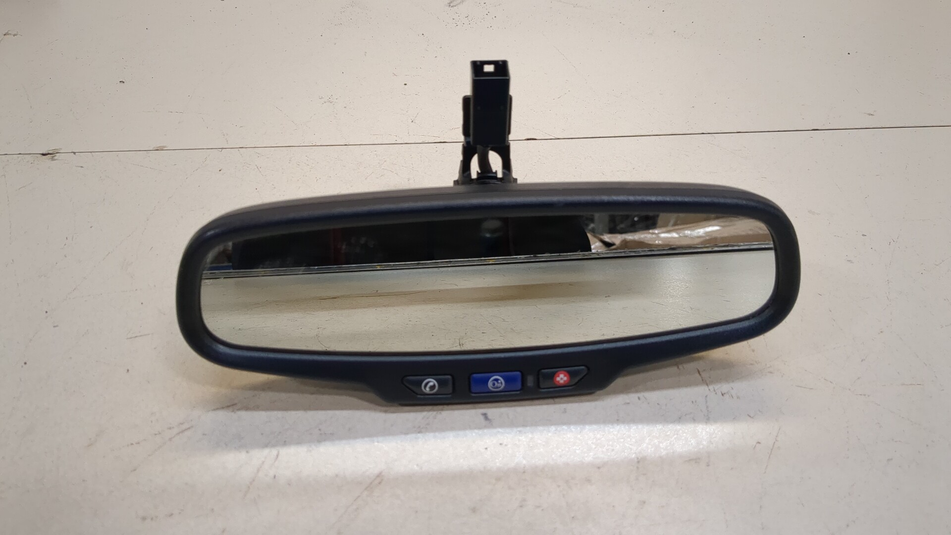 Зеркало заднего вида