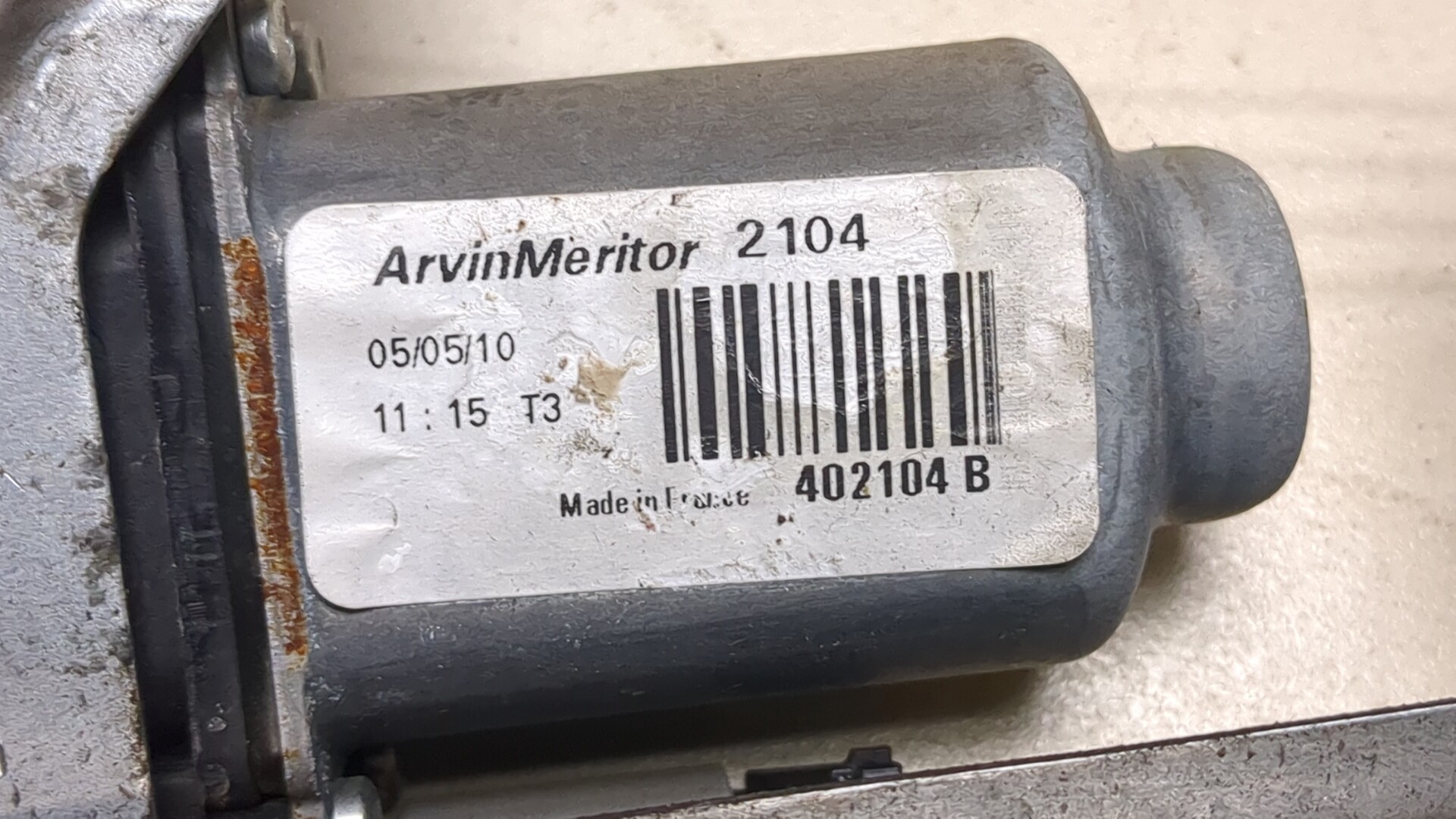 Стеклоподъемник электр. передний правый