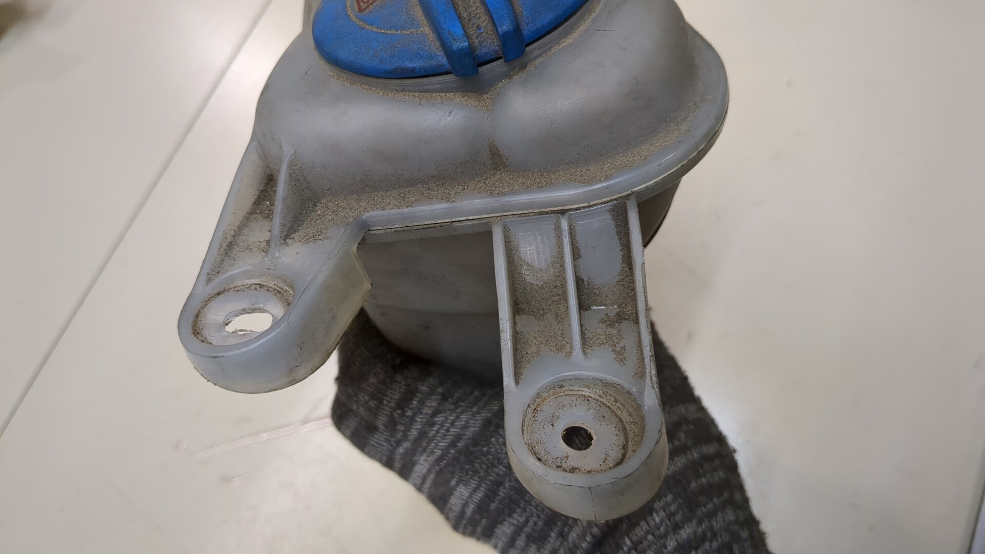 Бачок расширительный