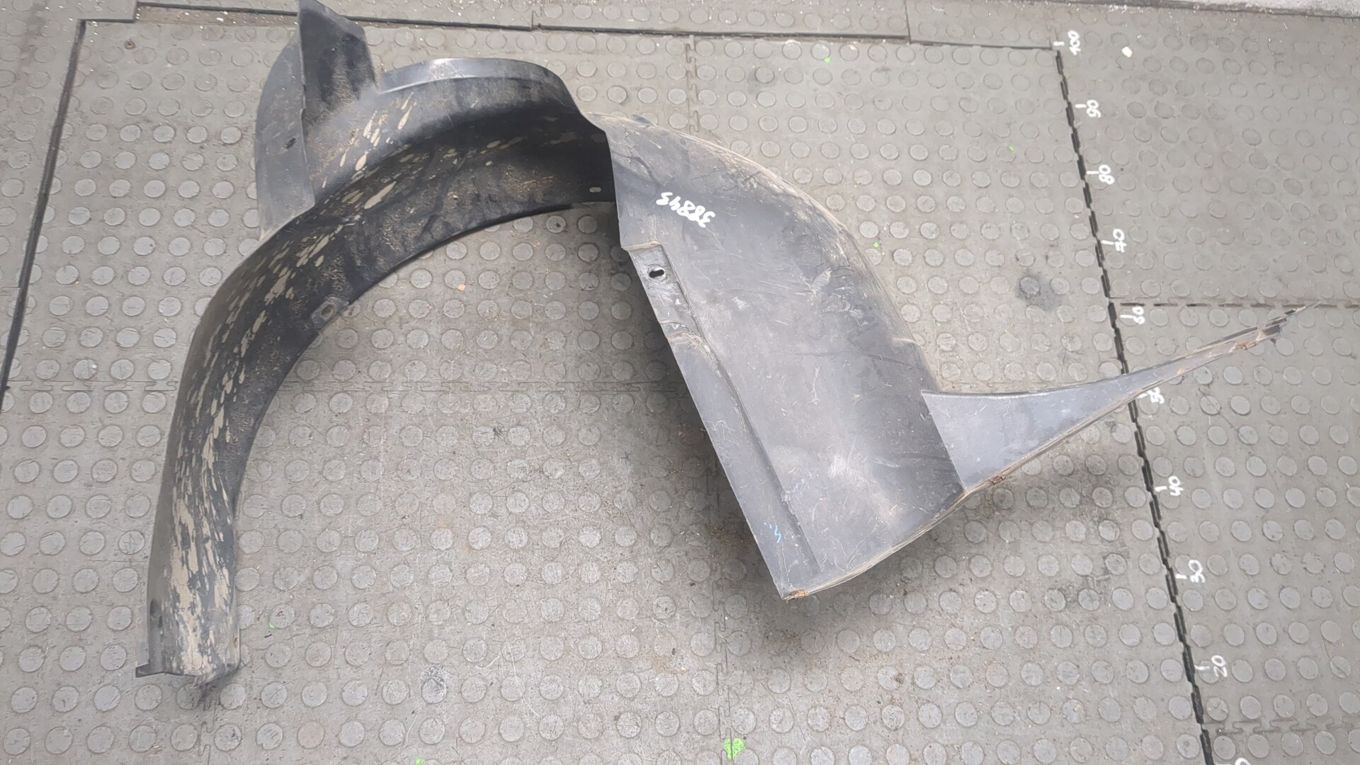 Локер передний левый