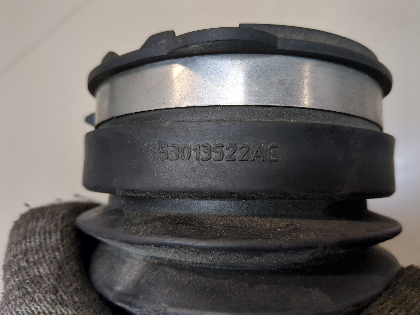 Патрубок воздушного фильтра