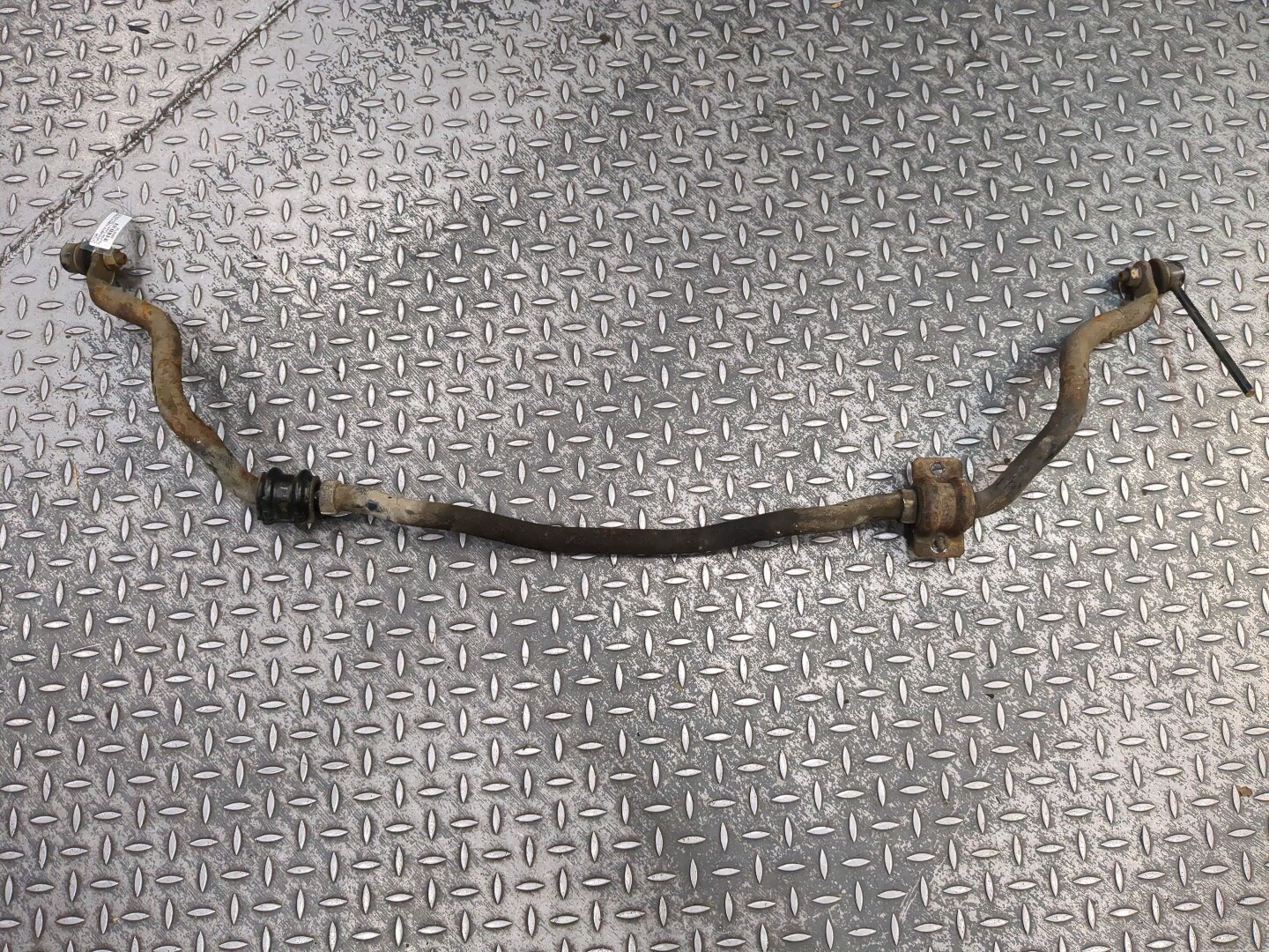 Стабилизатор передний