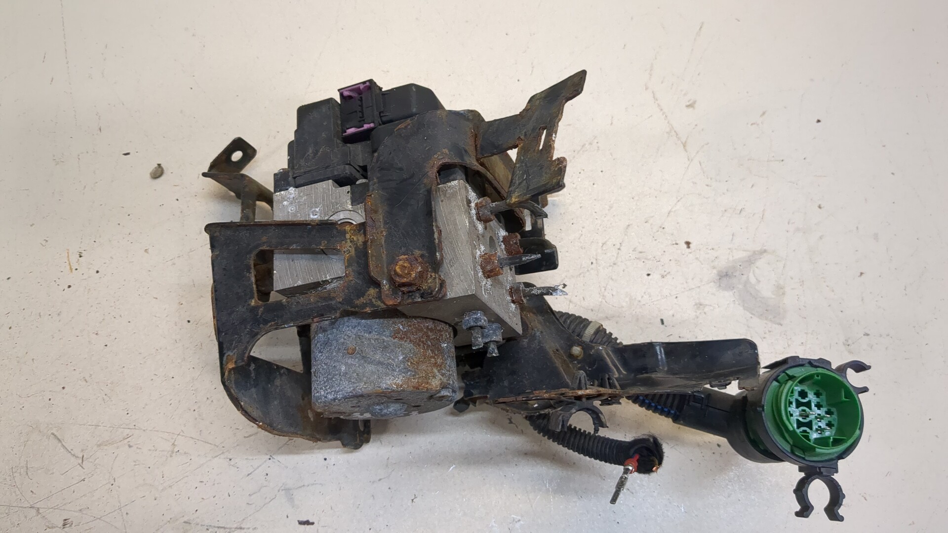 Блок ABS (насос)