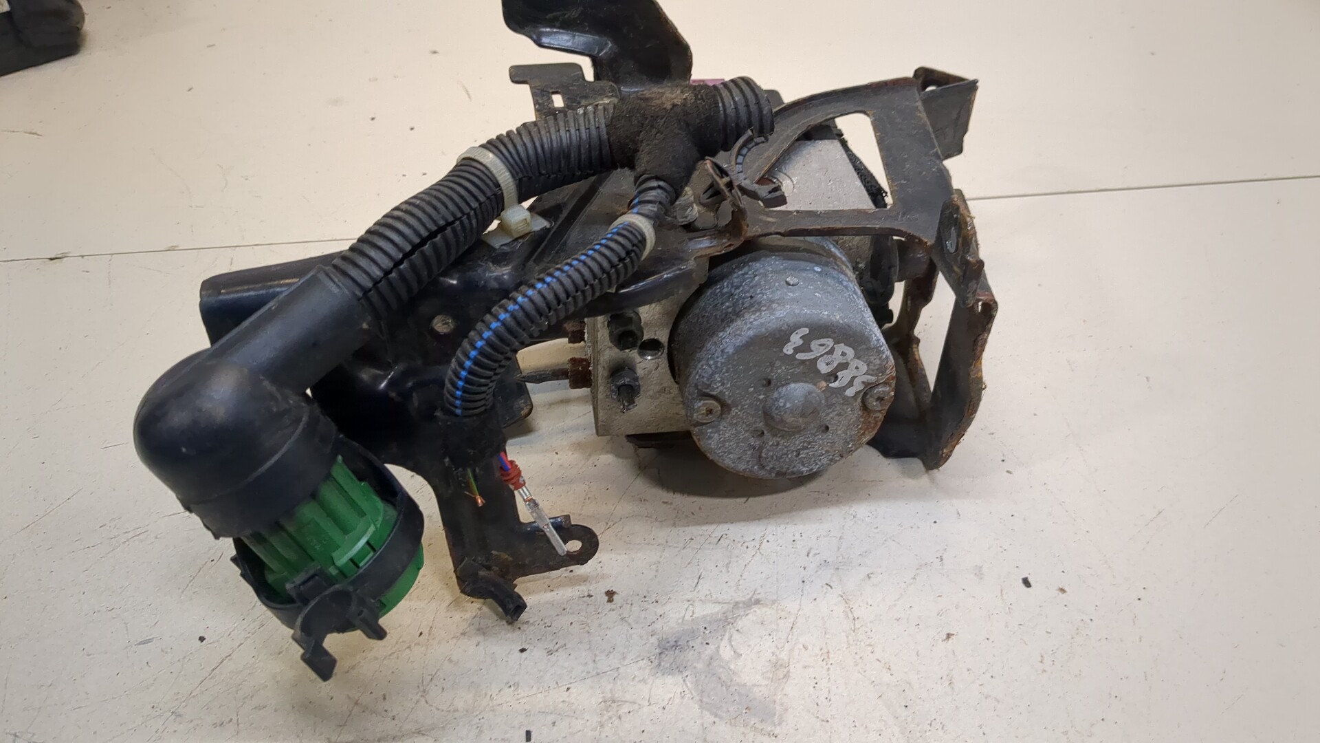 Блок ABS (насос)