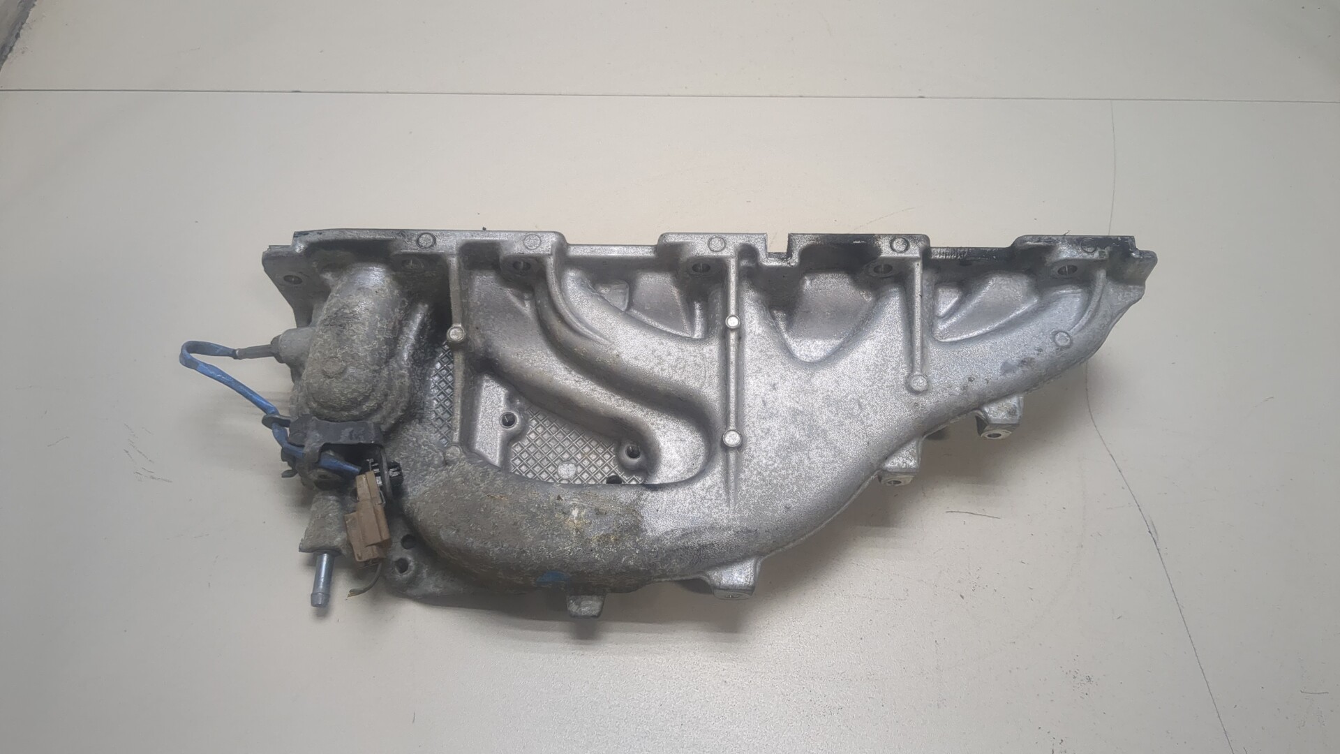 Коллектор впускной