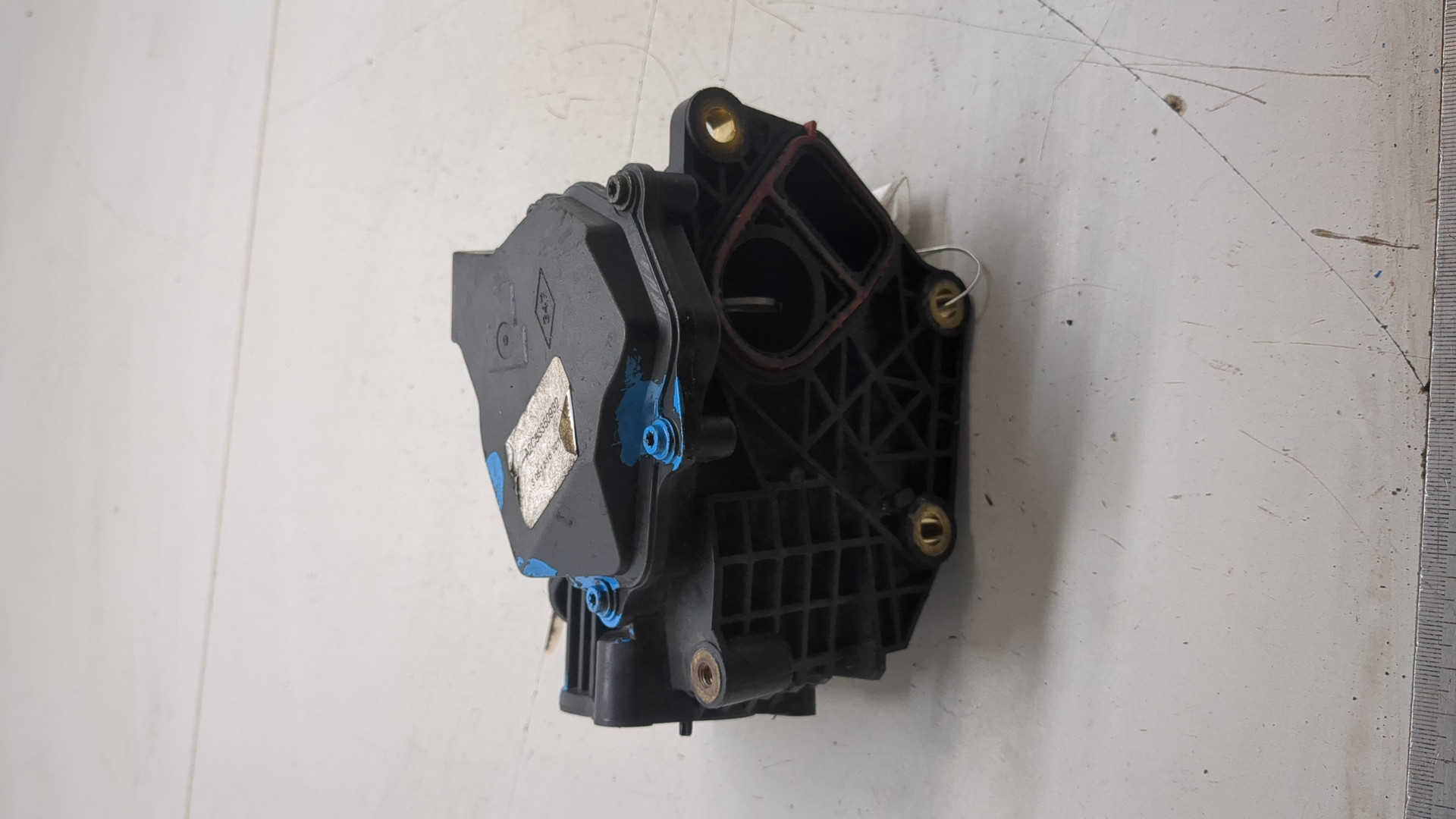 Заслонка дроссельная электрическая