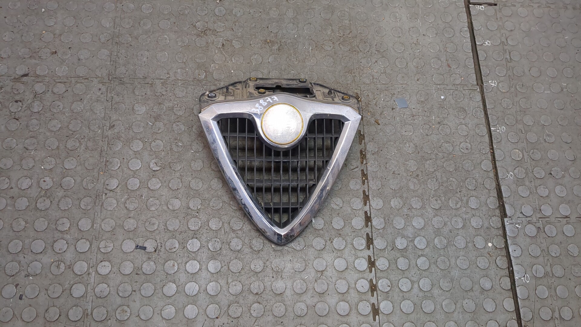 Решетка радиатора