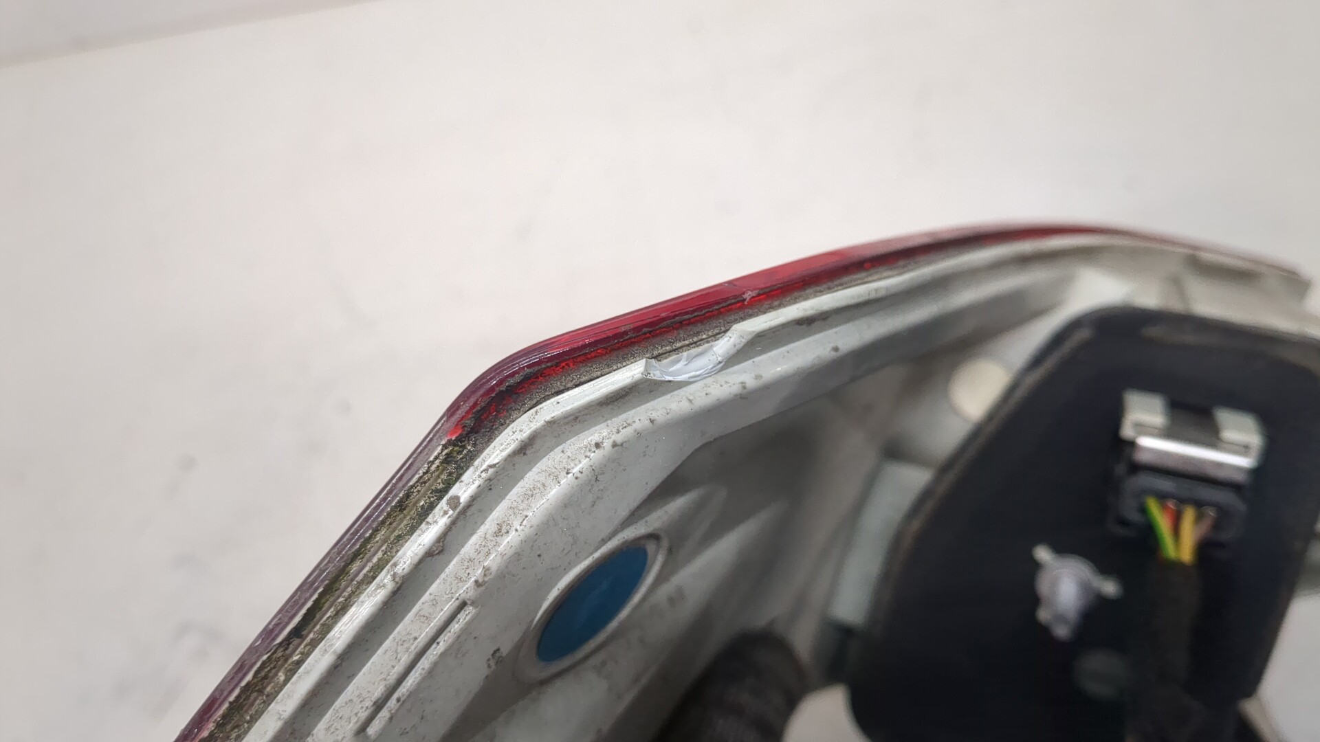 Фонарь задний правый