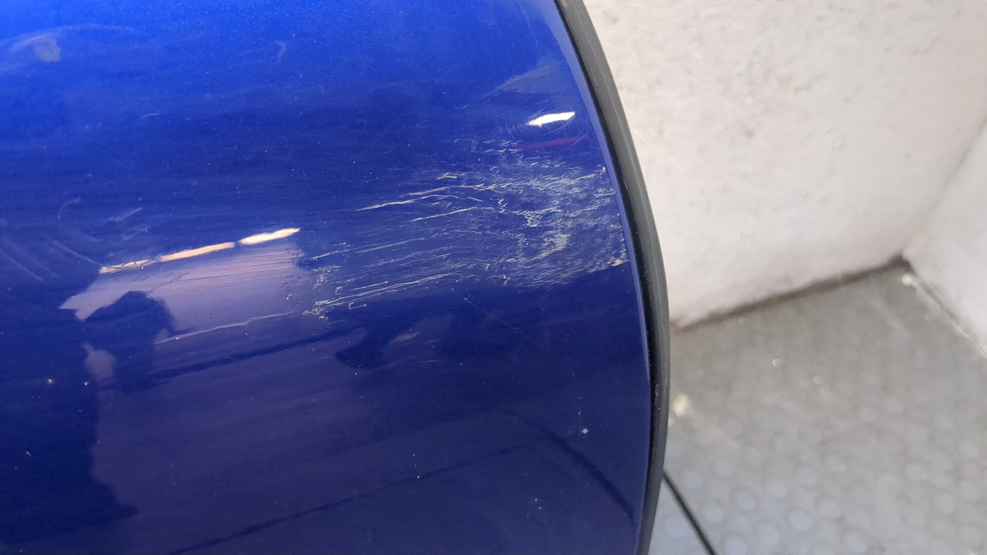 Дверь задняя правая