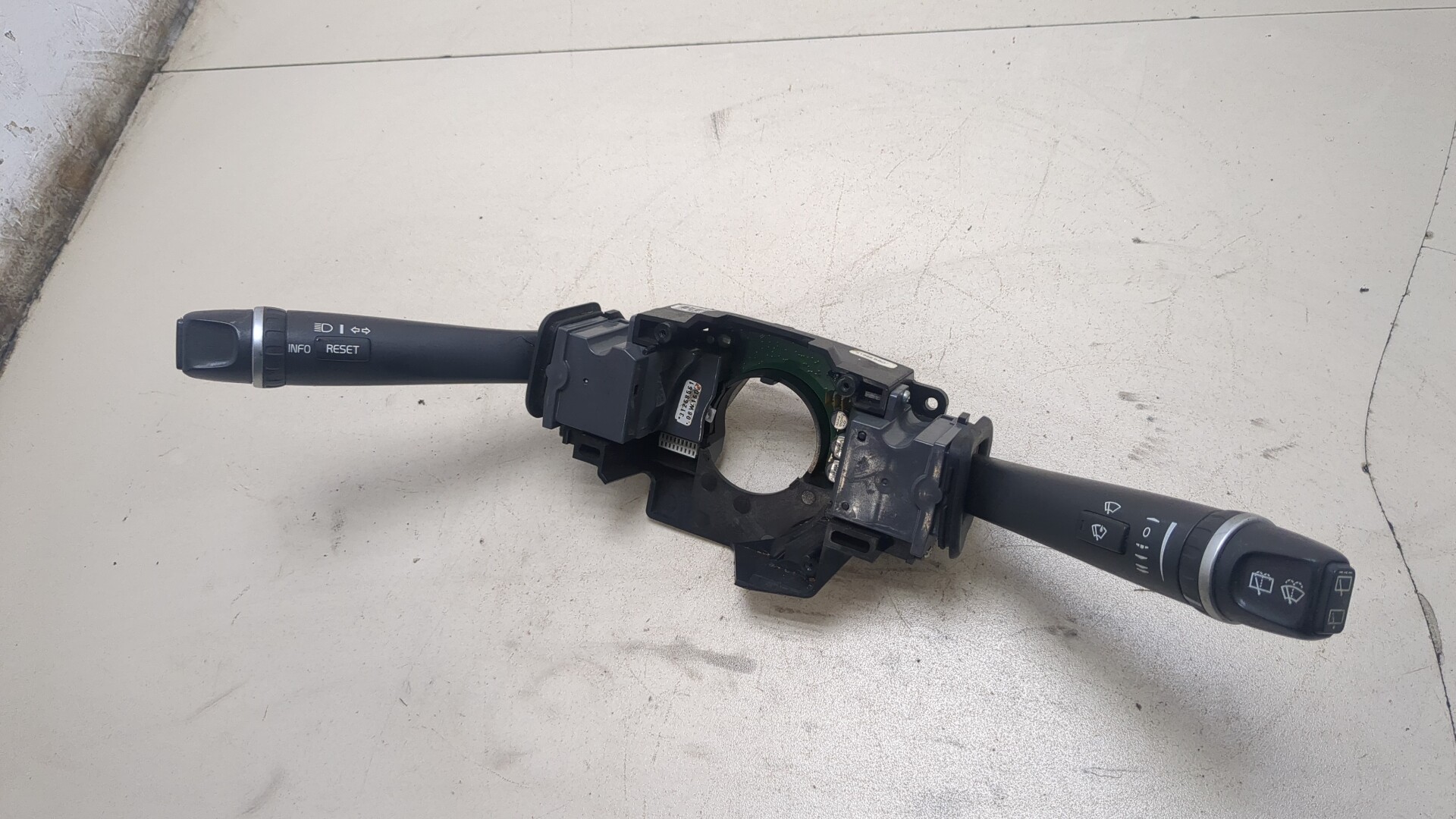 Переключатель подрулевой