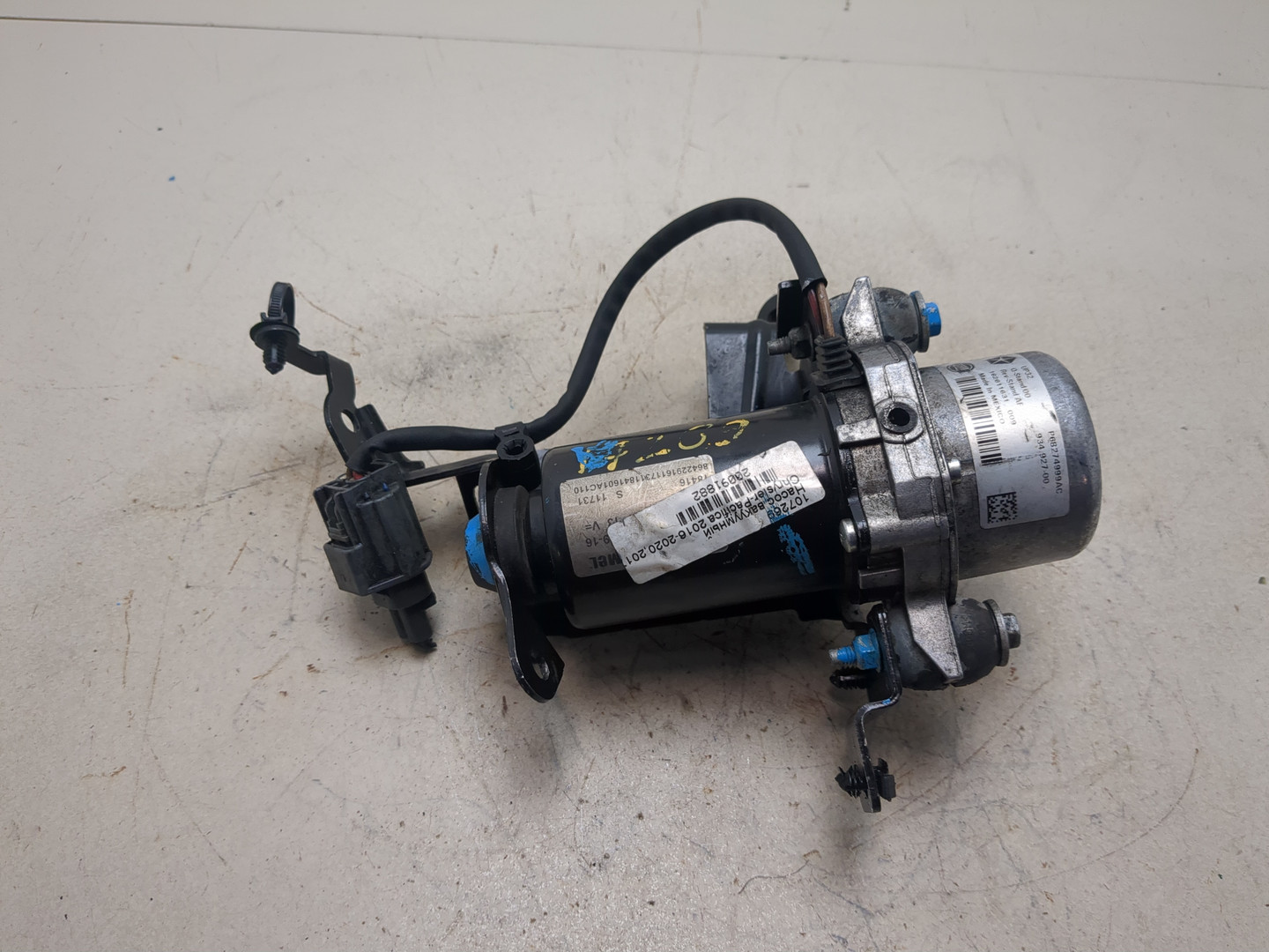 Насос вакуумный