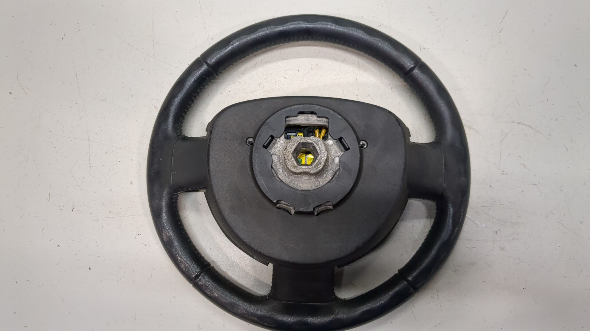 Рулевое колесо (руль)