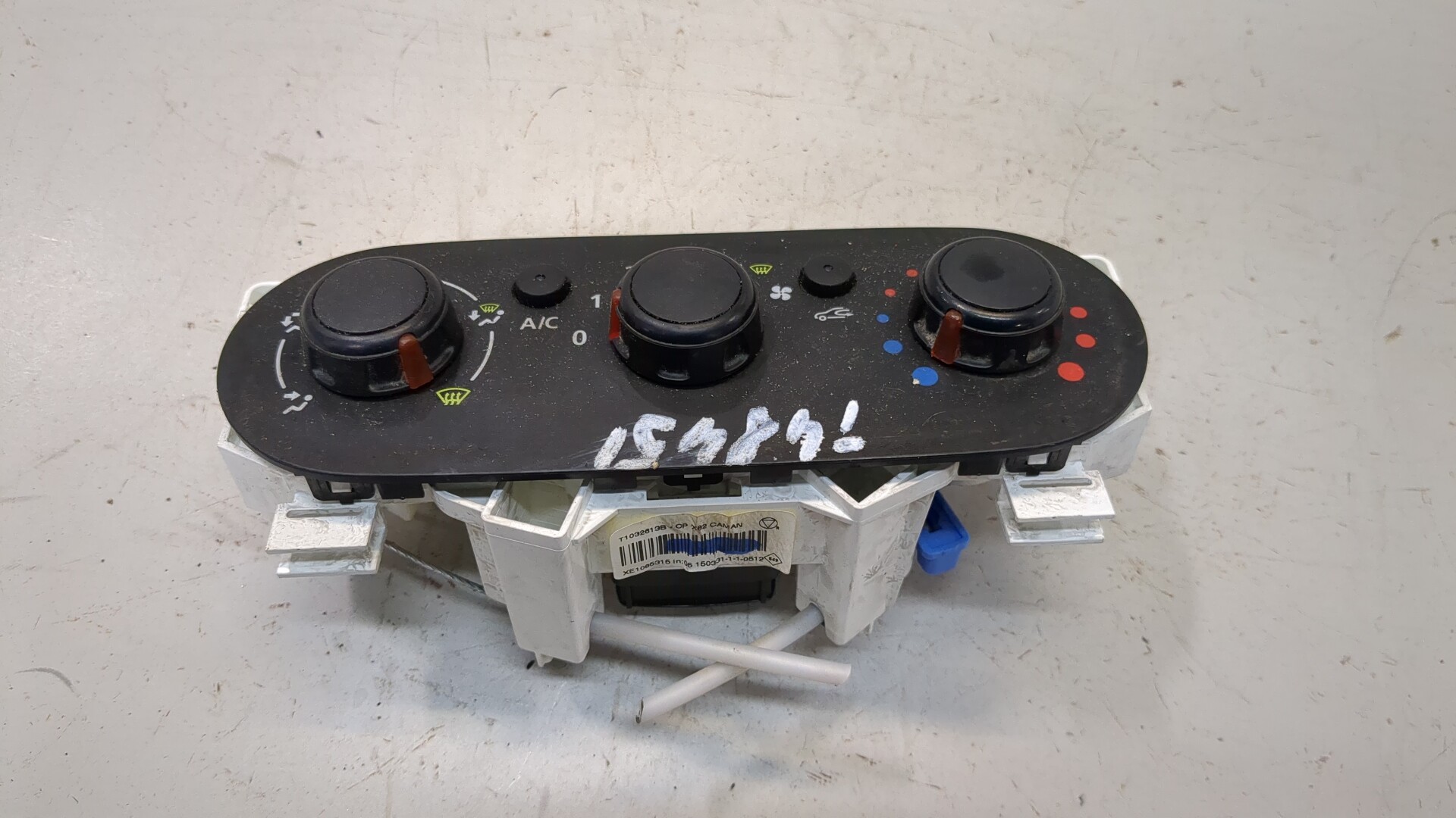 Переключатель отопителя