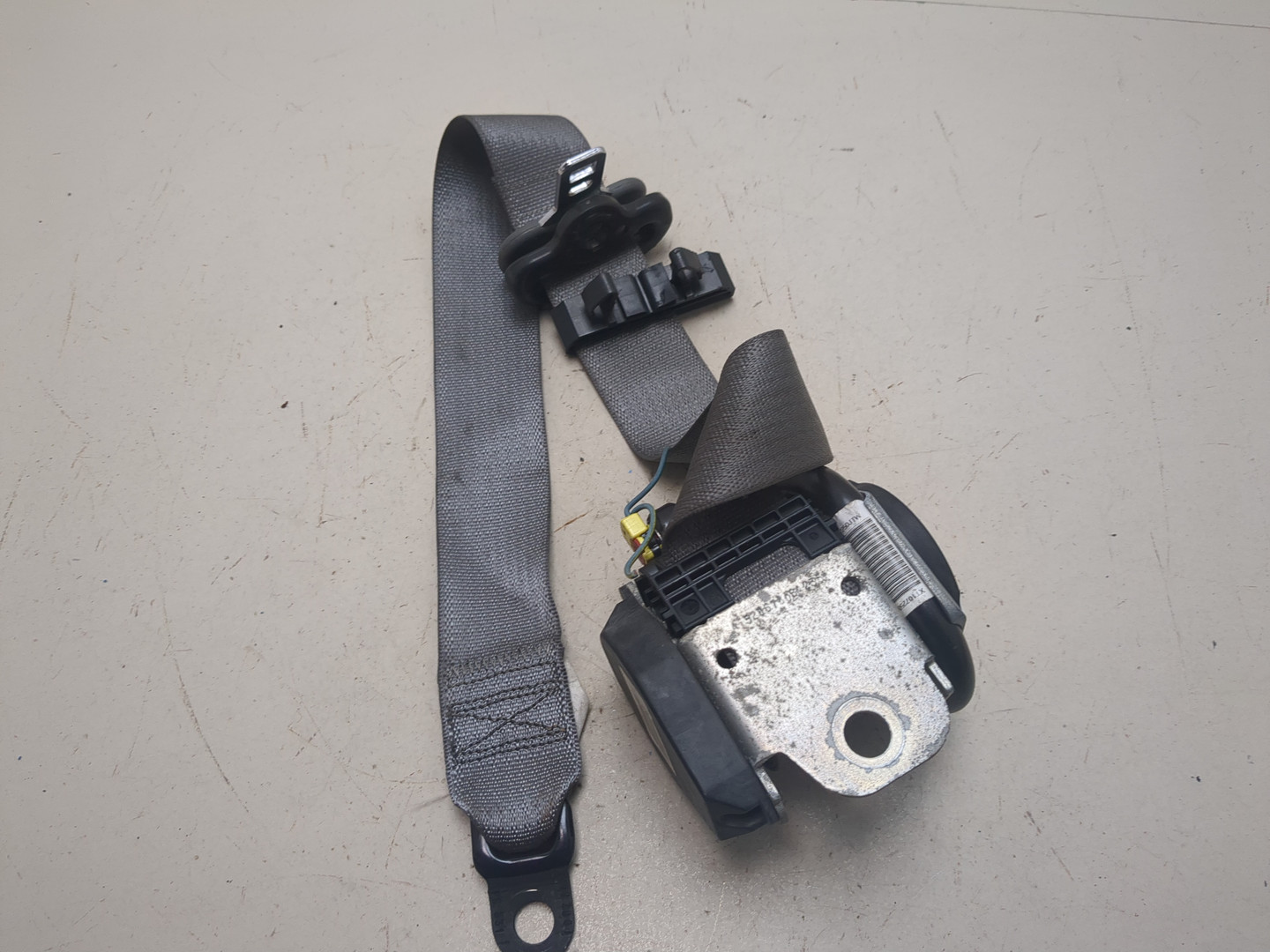 Ремень безопасности