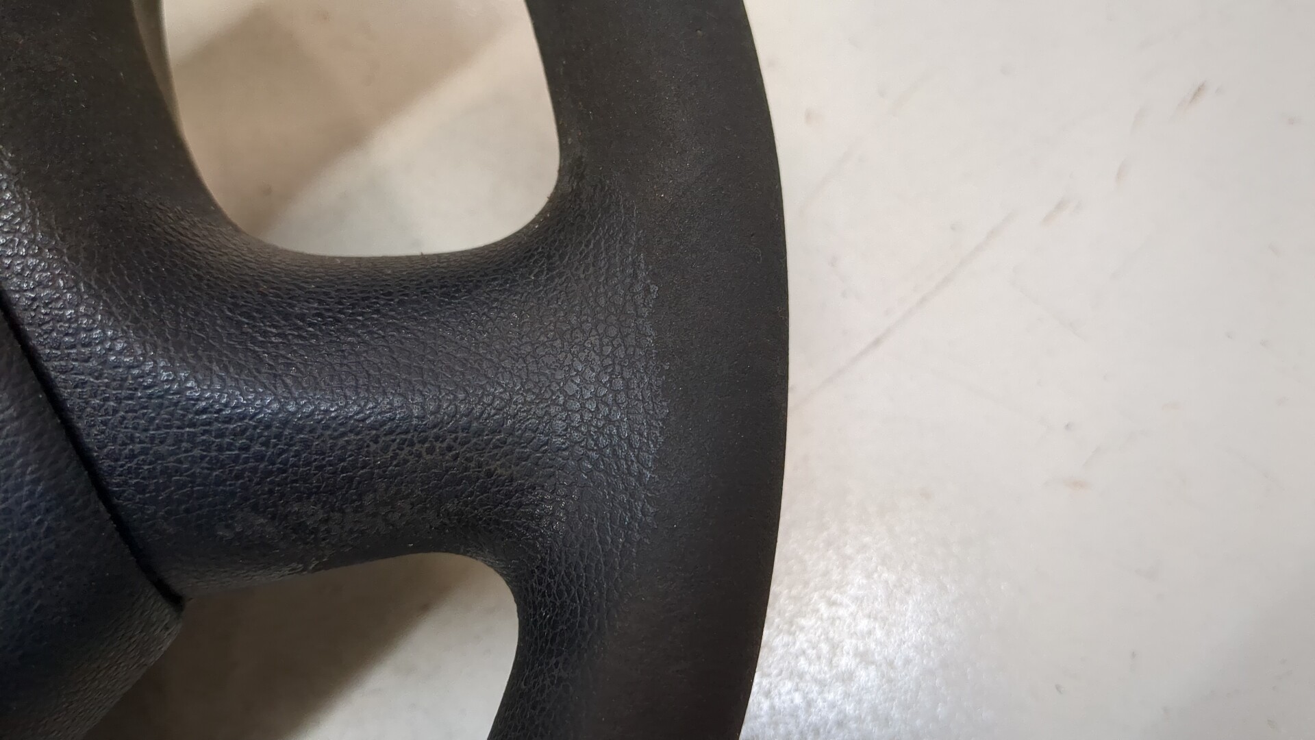 Рулевое колесо (руль)