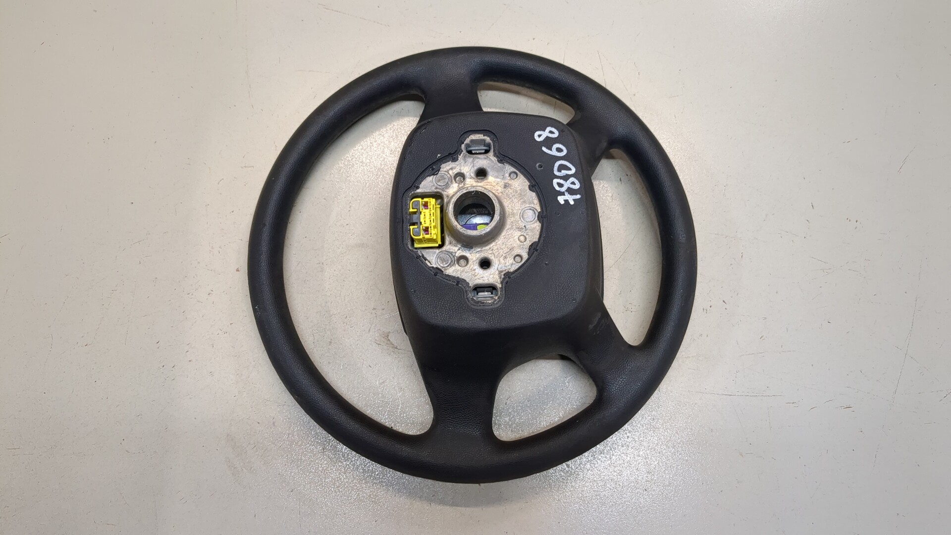 Рулевое колесо (руль)