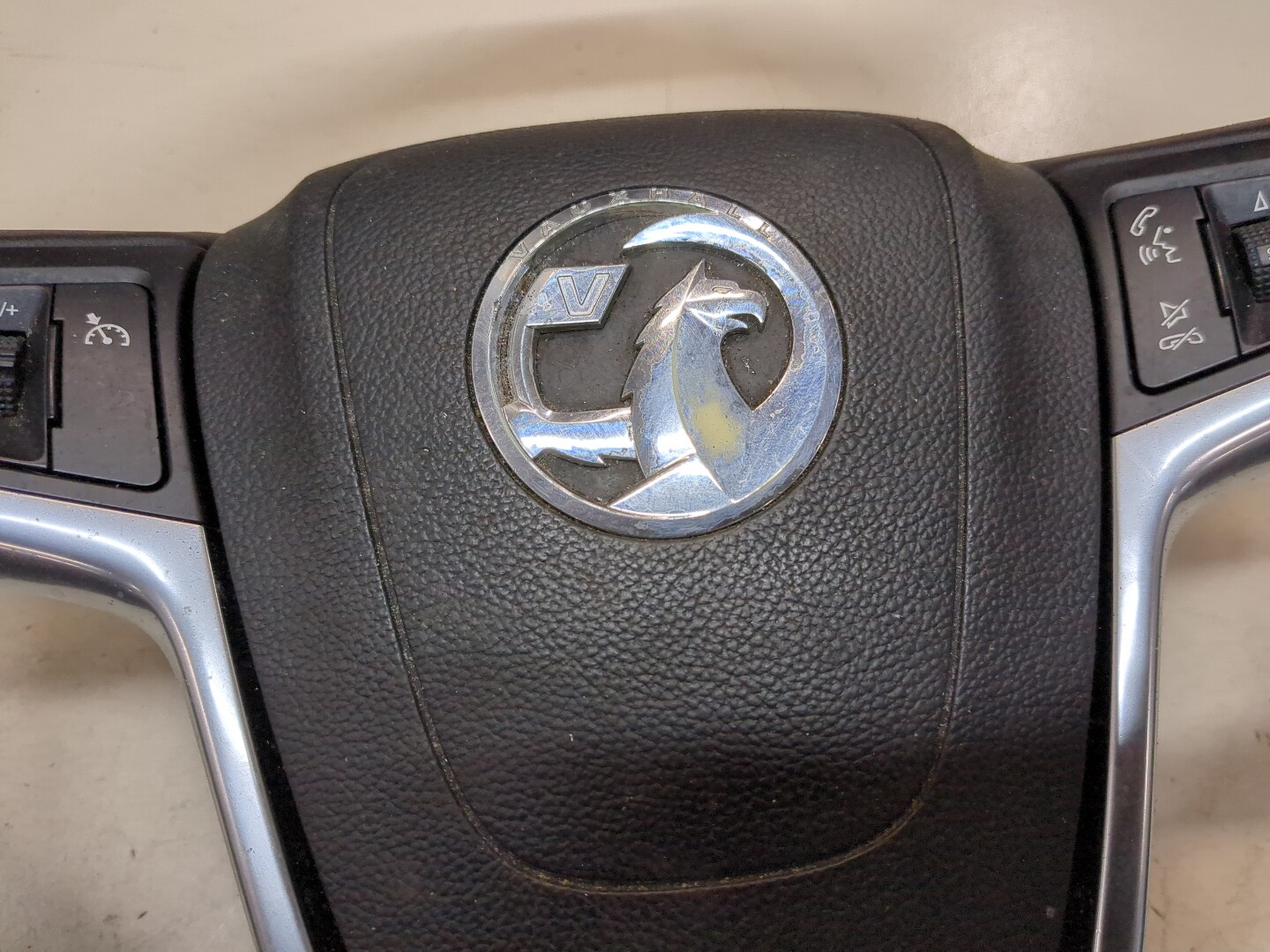 Рулевое колесо (руль)