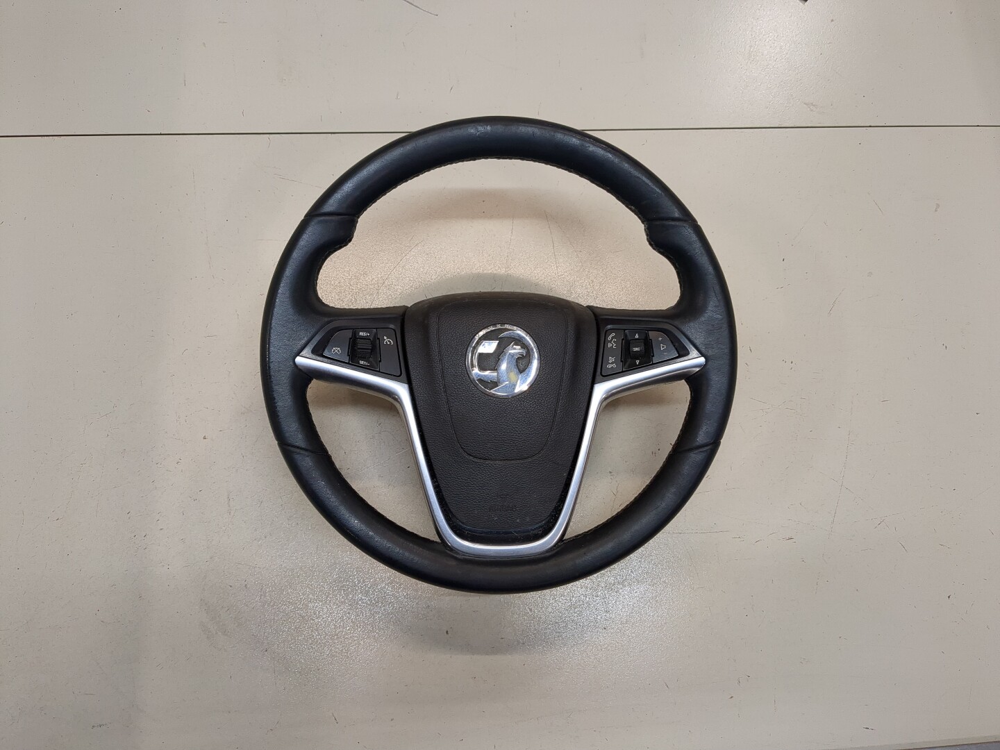 Рулевое колесо (руль)