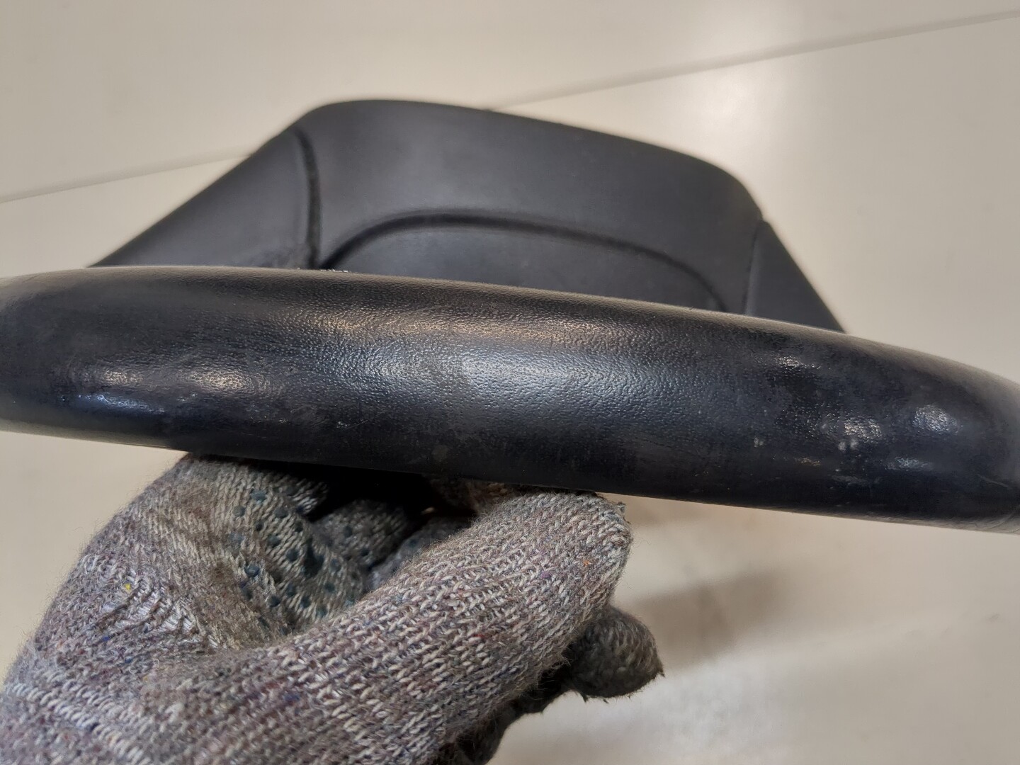 Рулевое колесо (руль)