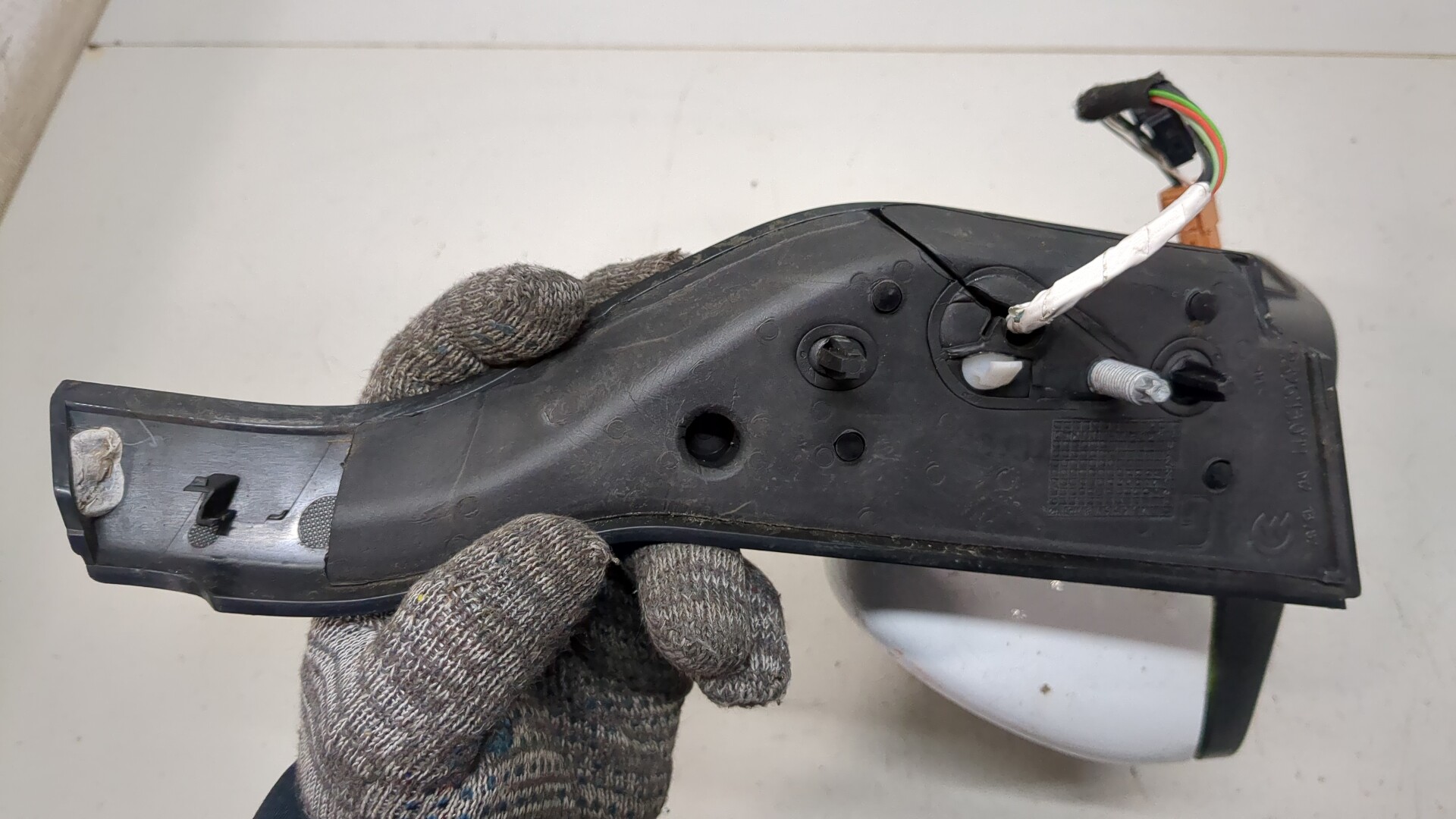 Зеркало левое электрическое