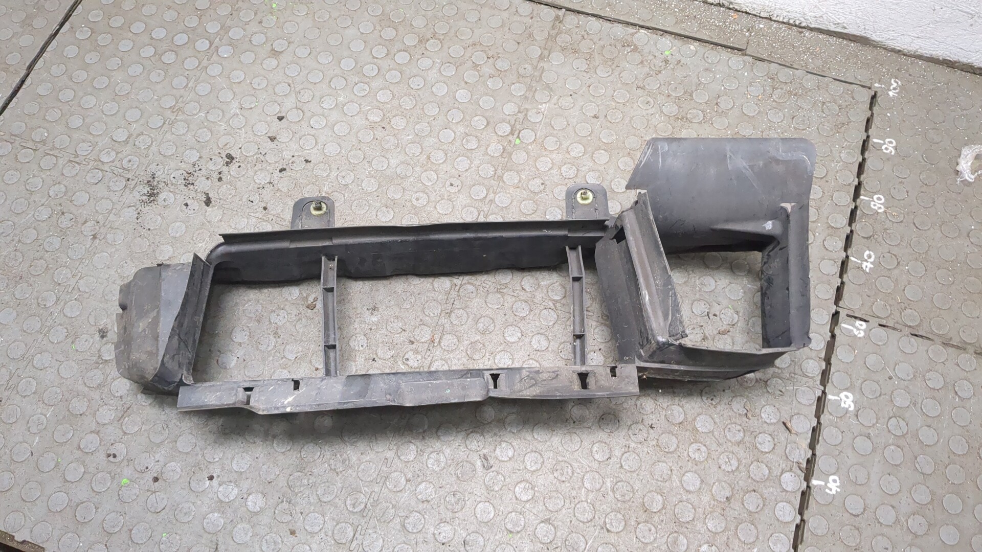 Воздухозаборник (внутри)