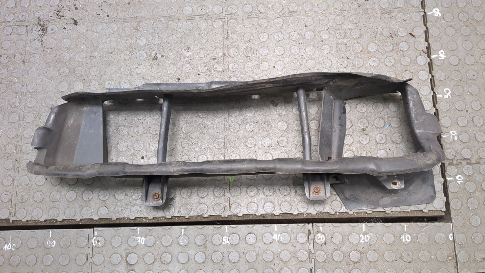 Воздухозаборник (внутри)