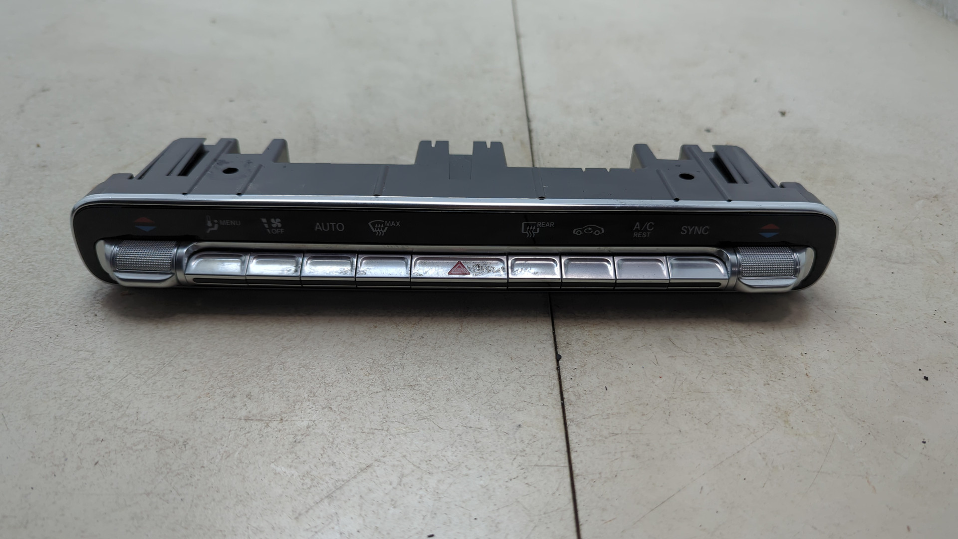 Переключатель отопителя