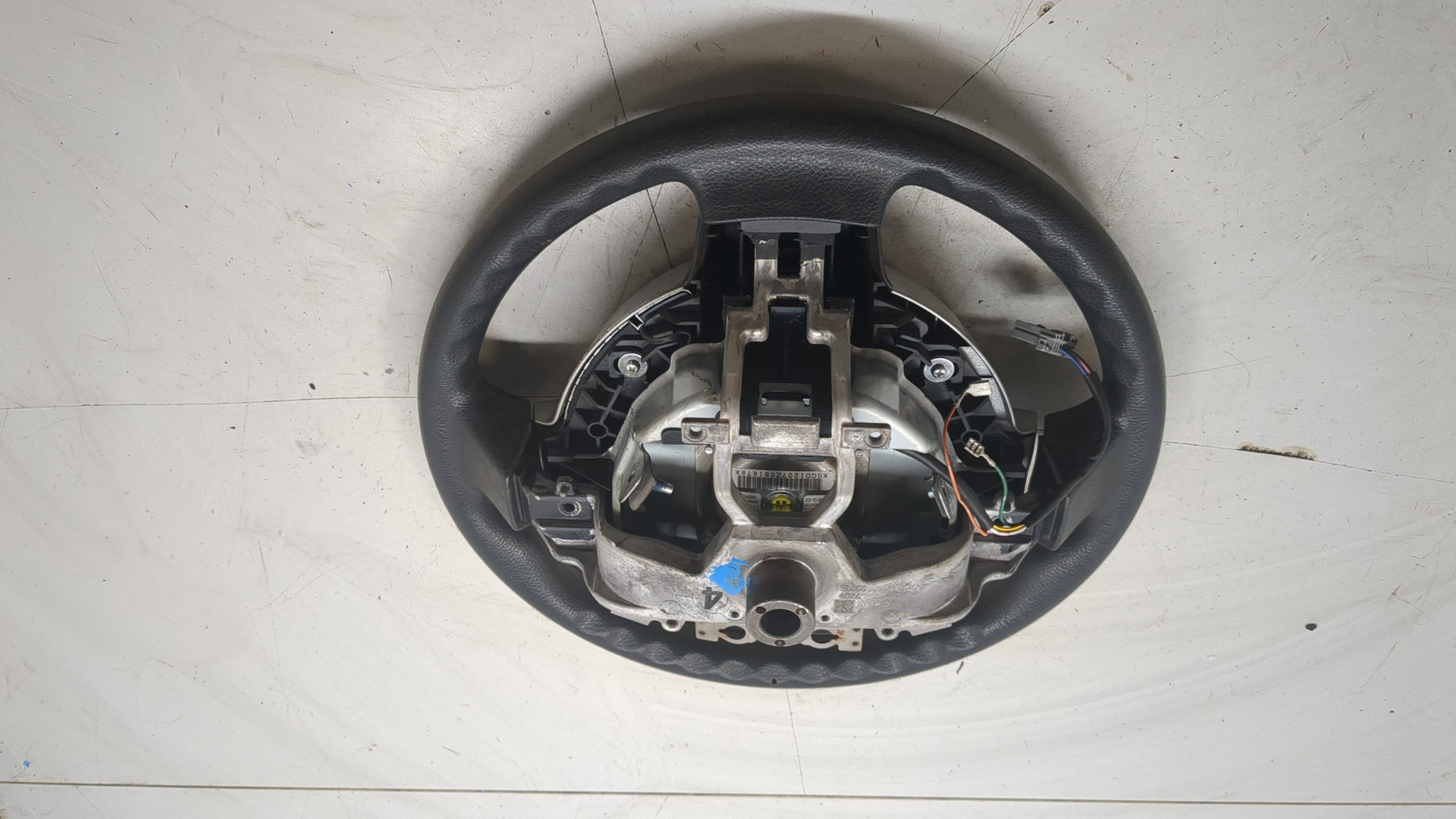 Рулевое колесо (руль)