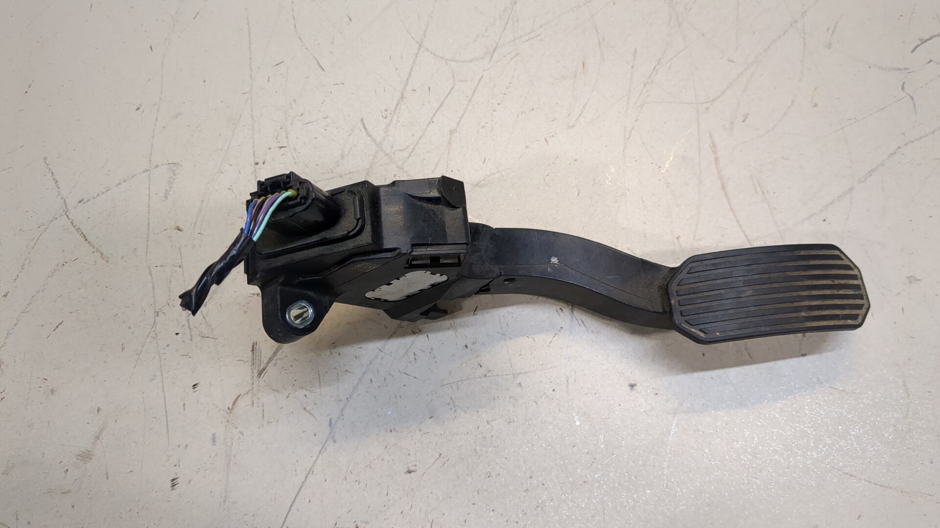 Педаль газа