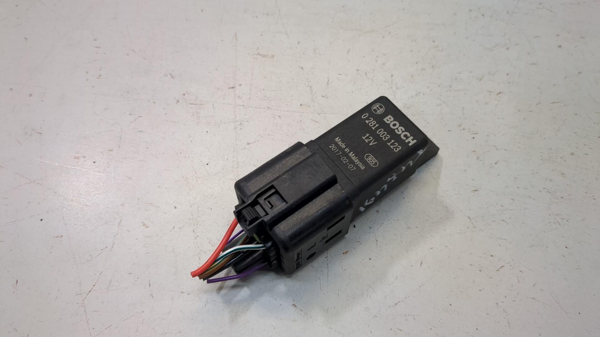 Реле свечей накала