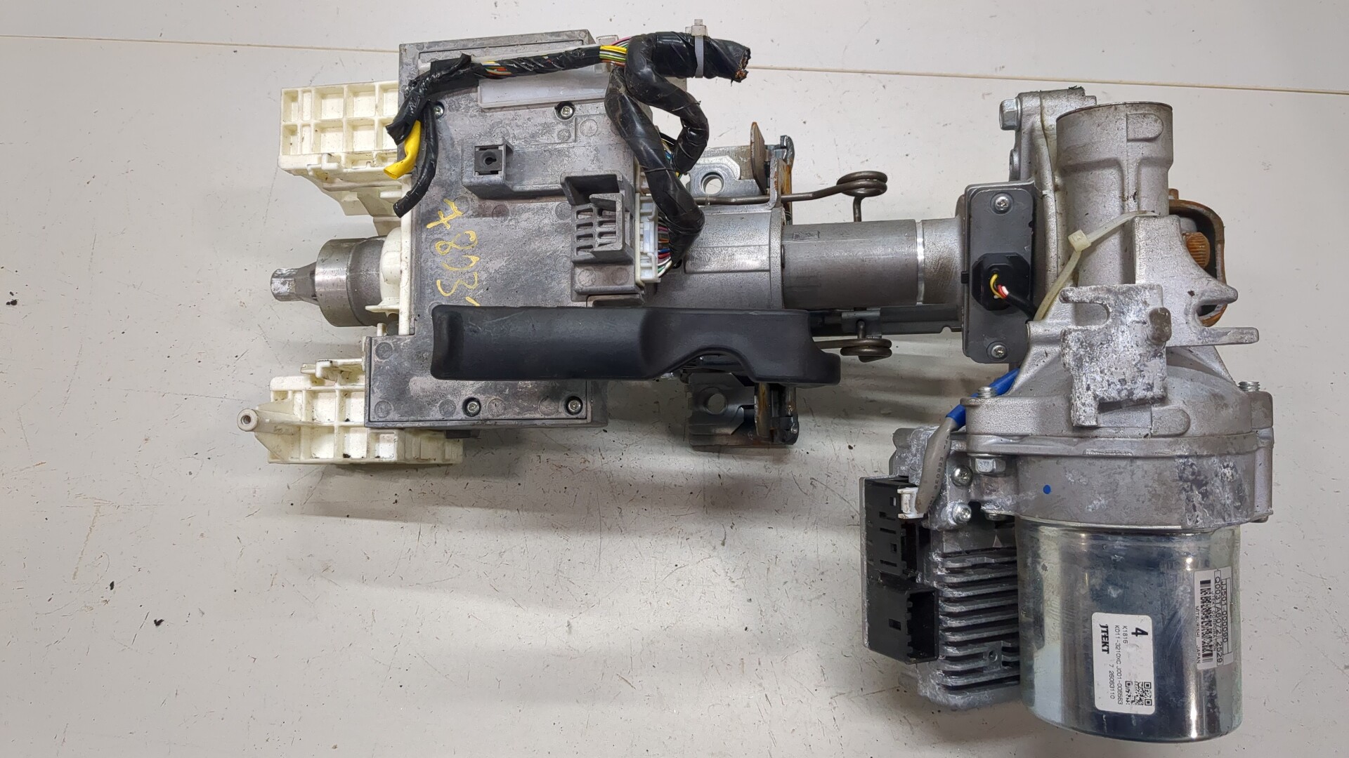 Серводвигатель рулевой рейки