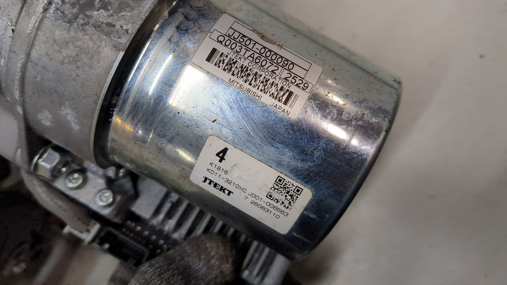 Серводвигатель рулевой рейки