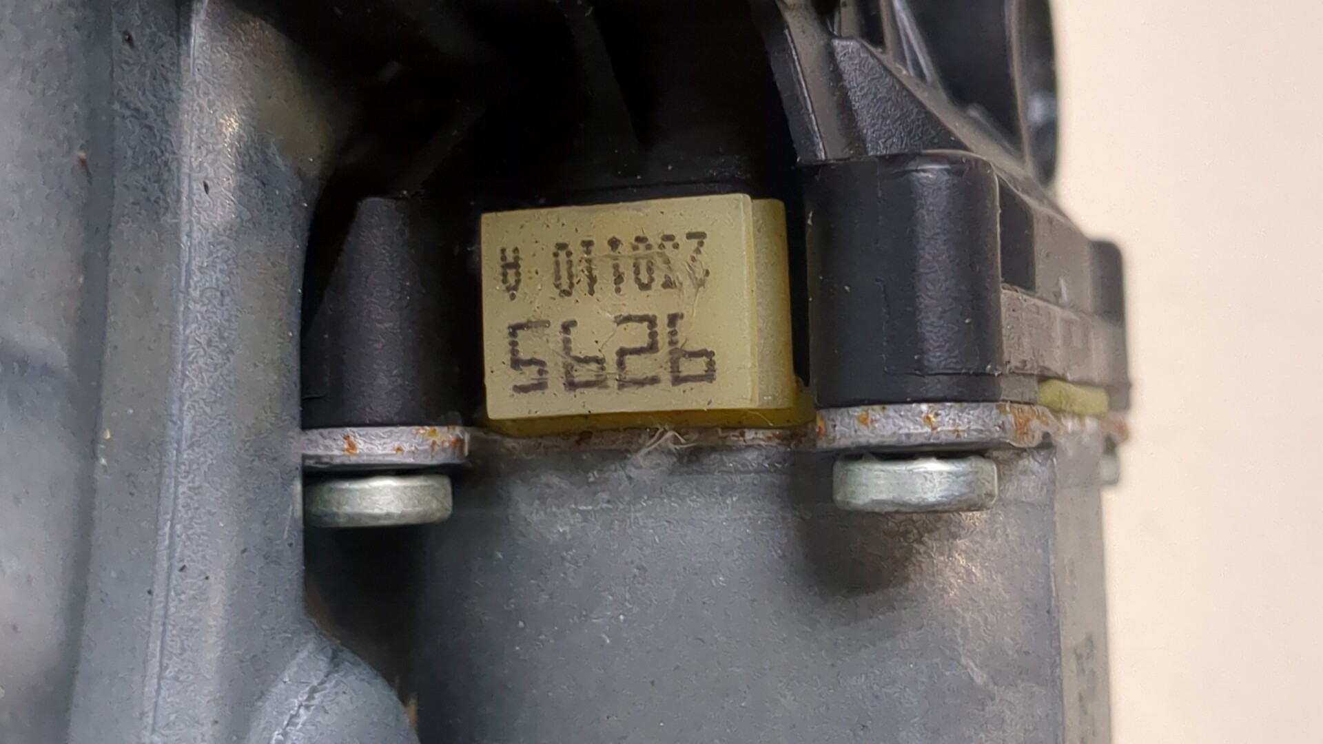 Стеклоподъемник электр. передний левый