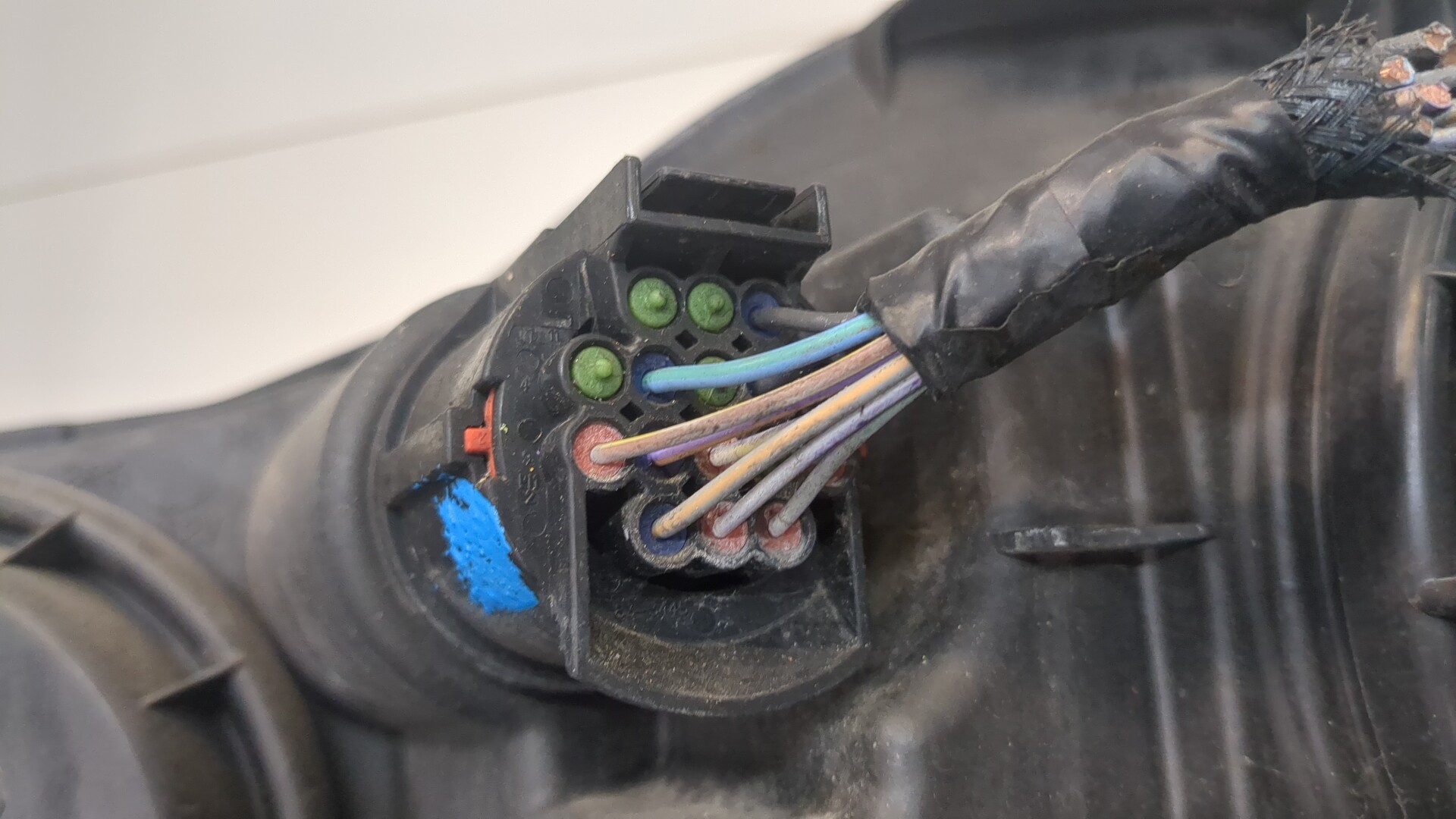 Фара правая