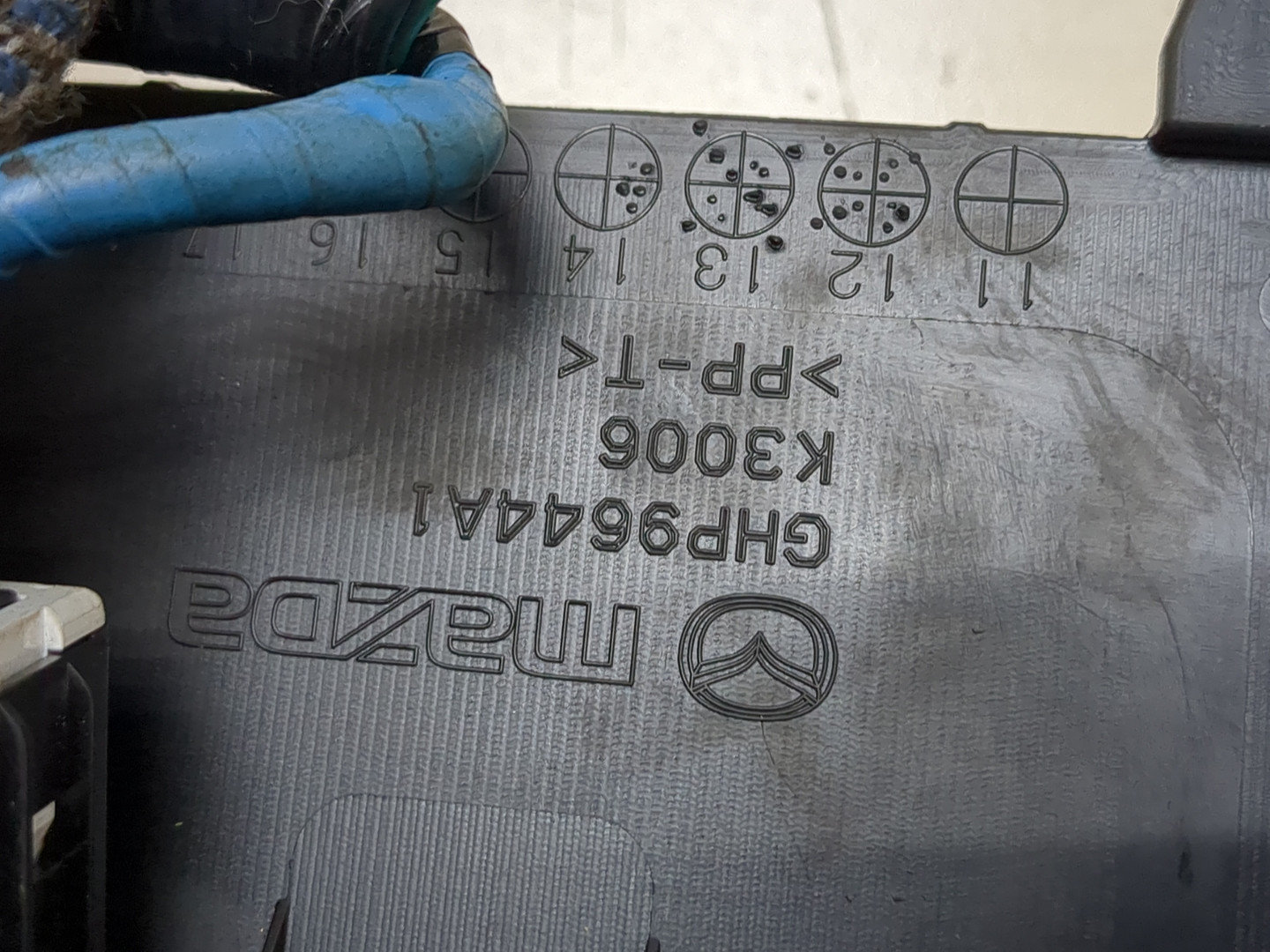 Гнездо AUX / USB IN для Mazda 6 (GJ/GL) 2012>