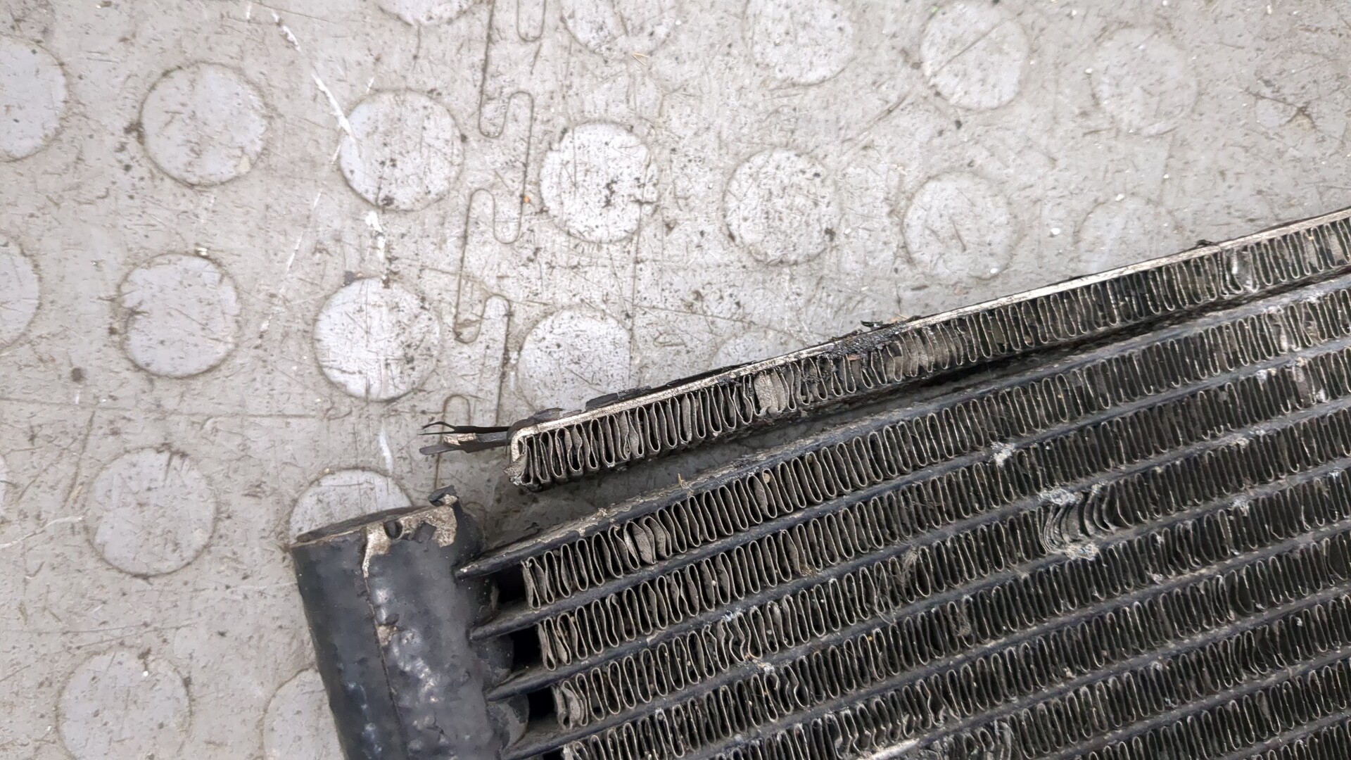 Радиатор кондиционера / конденсер