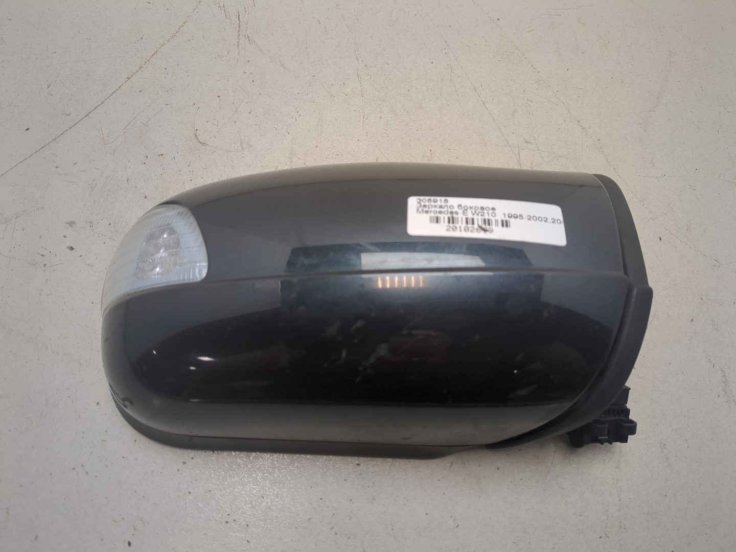 Зеркало правое электрическое