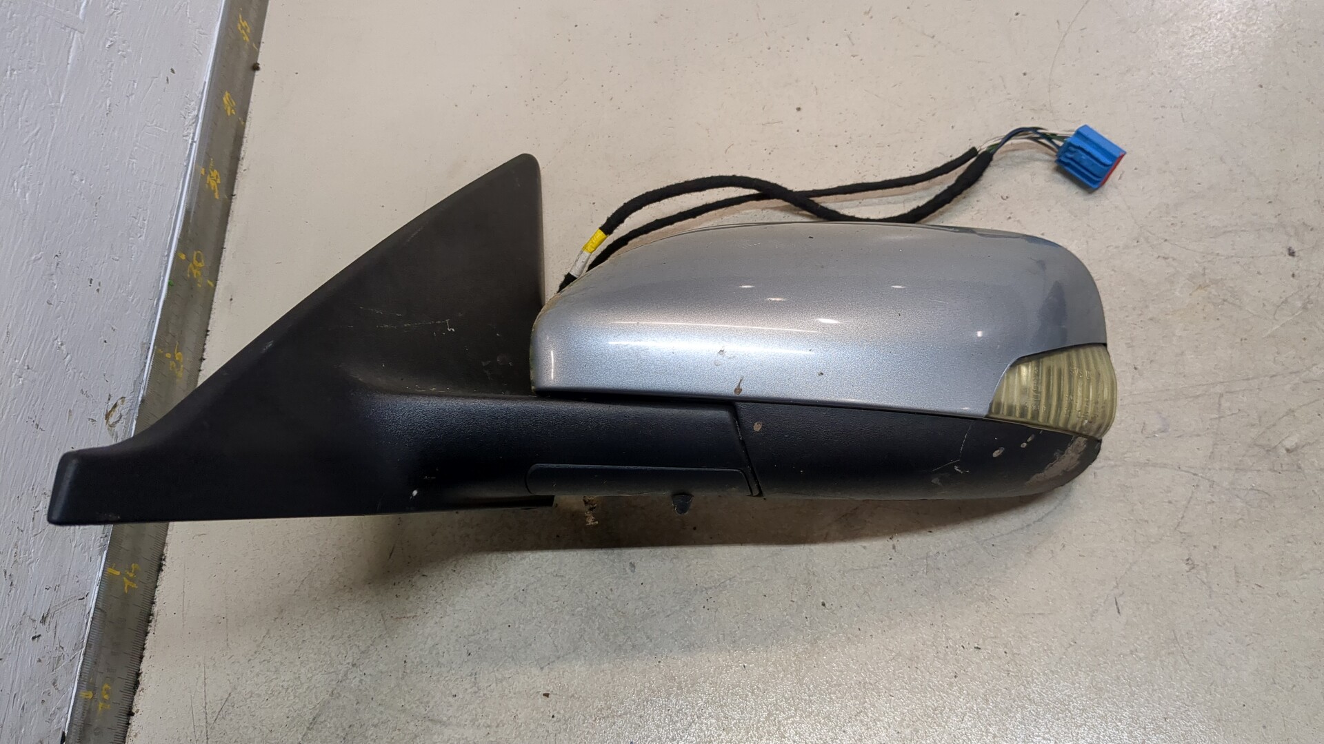 Зеркало левое электрическое