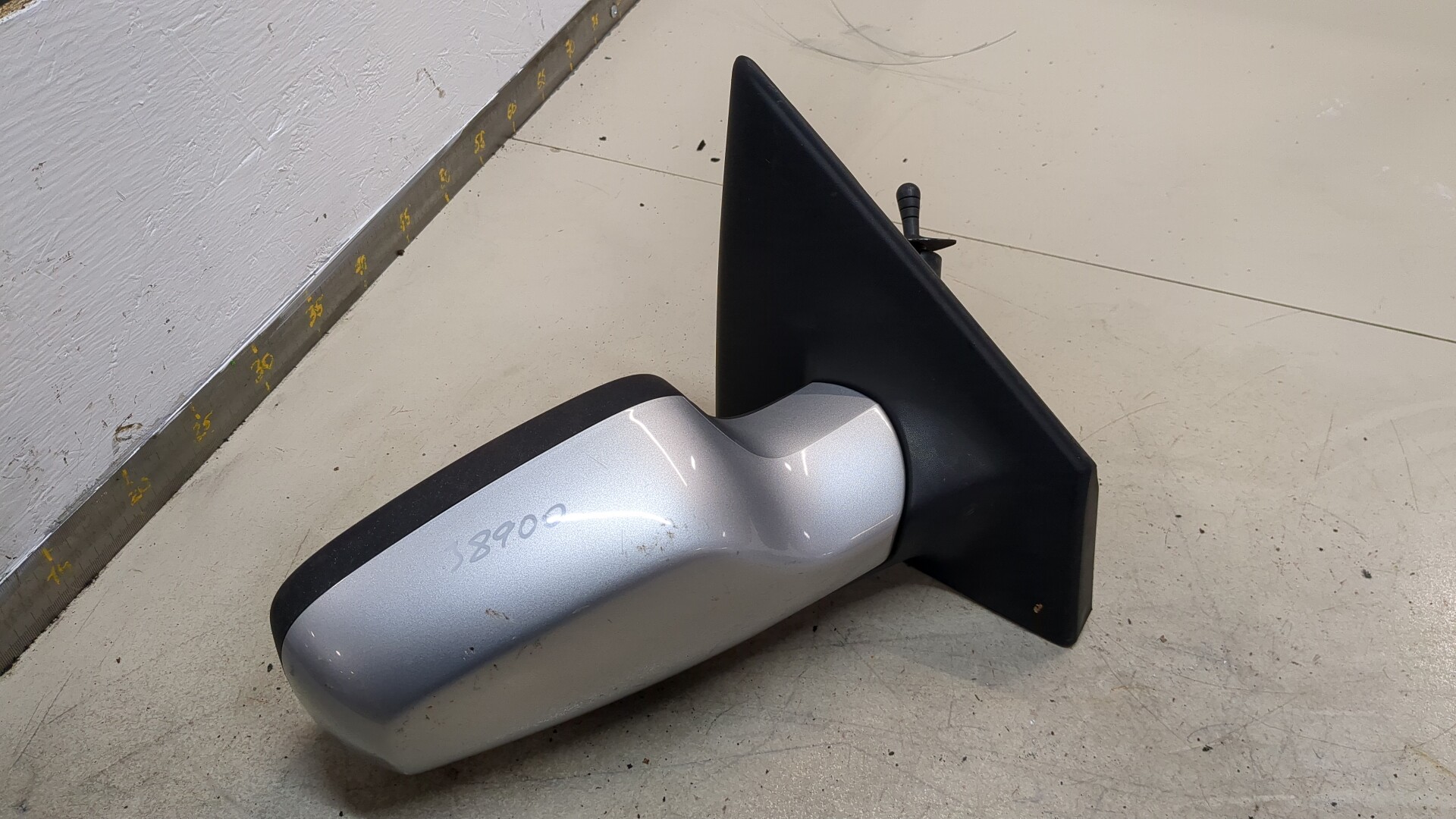 Зеркало правое электрическое