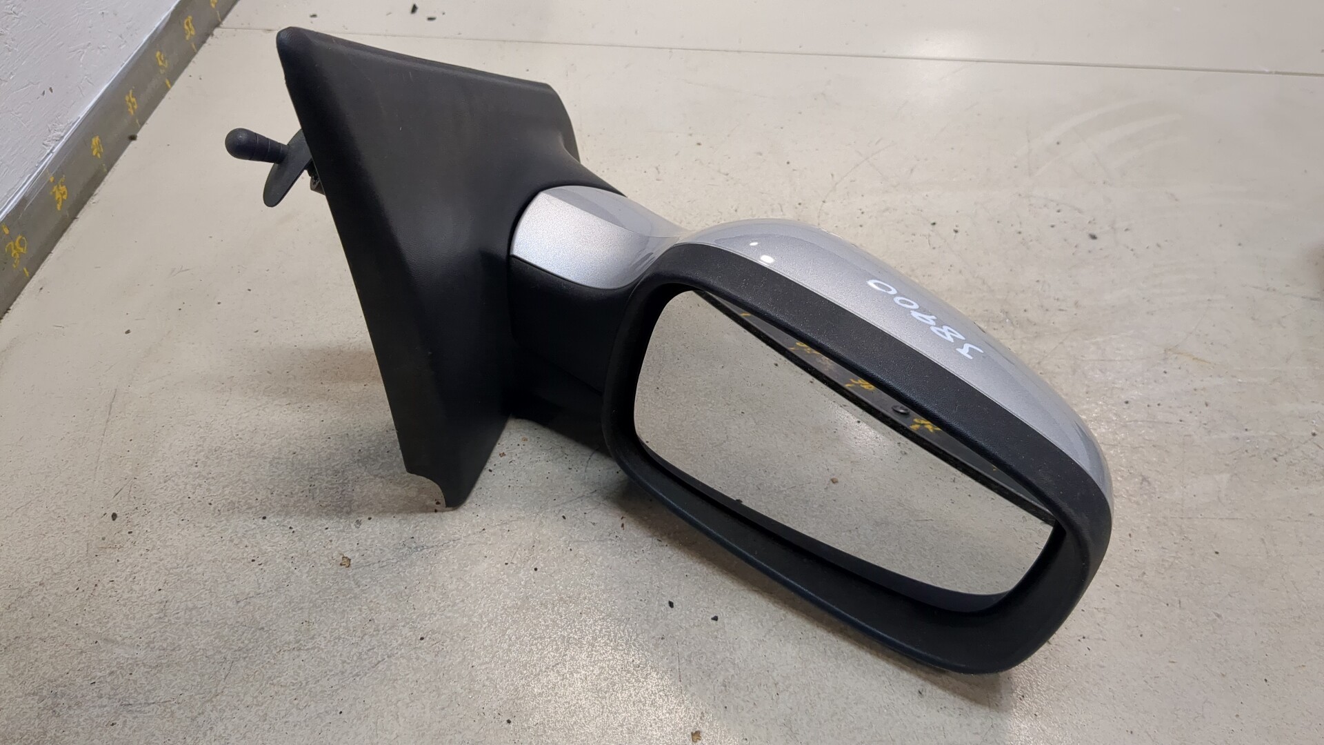 Зеркало правое электрическое