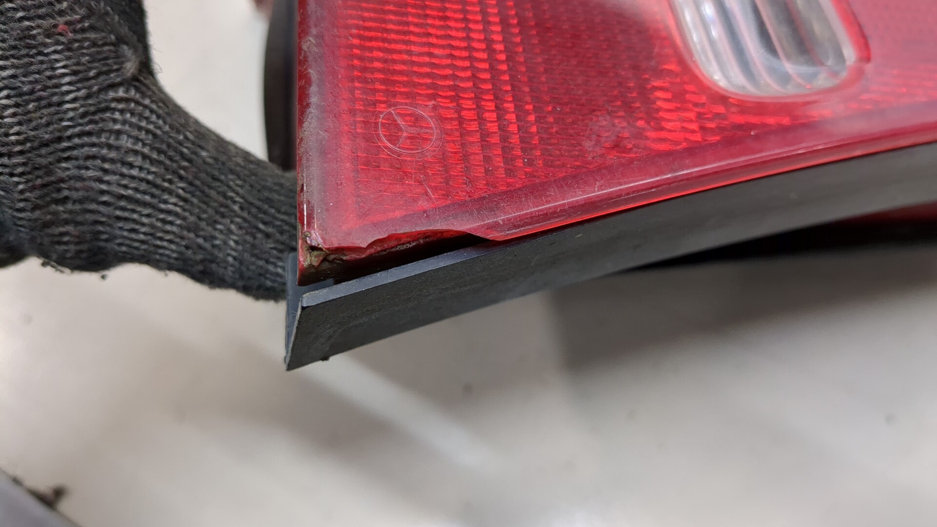 Фонарь задний левый