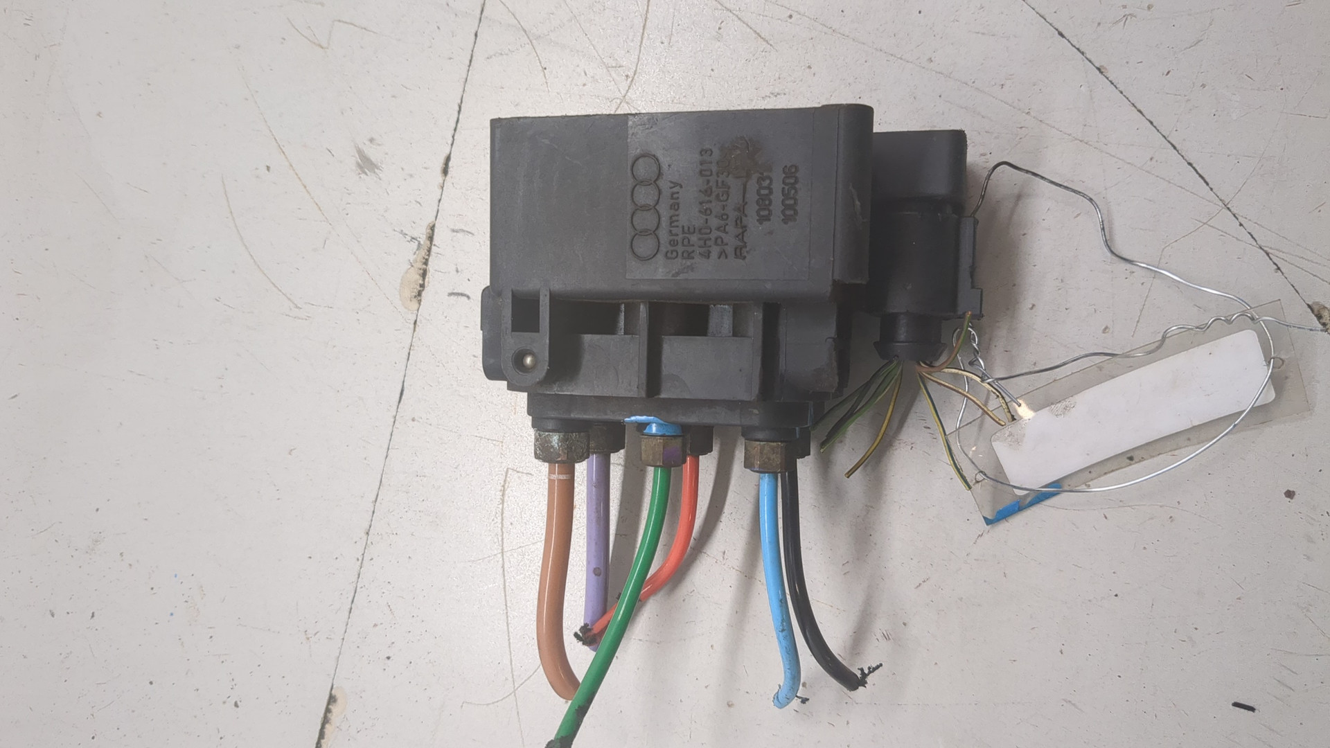 Блок клапанов