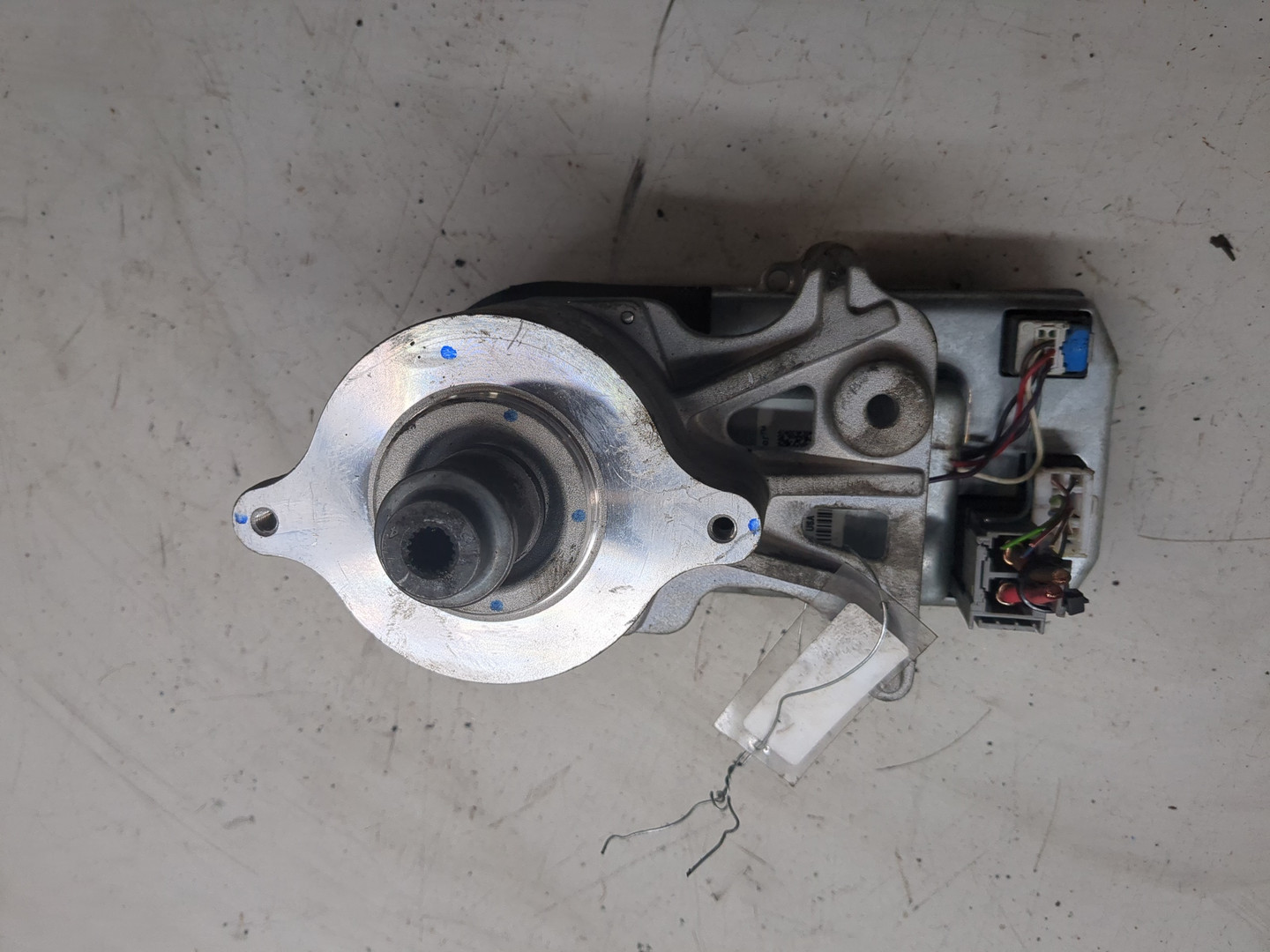 Серводвигатель рулевой рейки