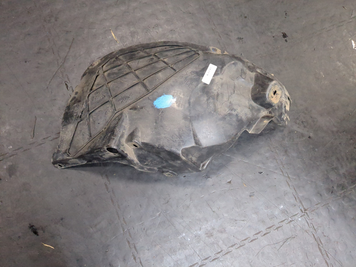 Локер передний правый