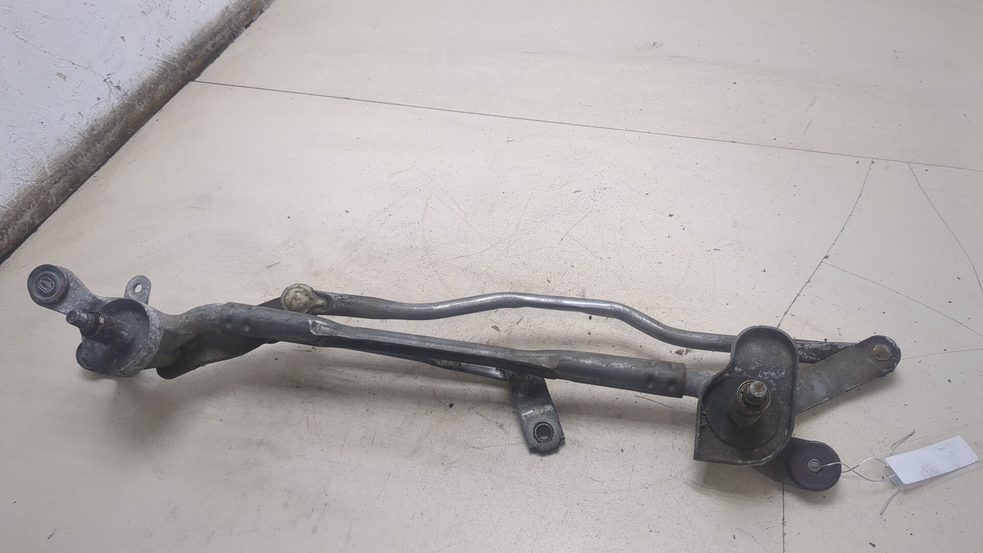 Трапеция стеклоочистителей