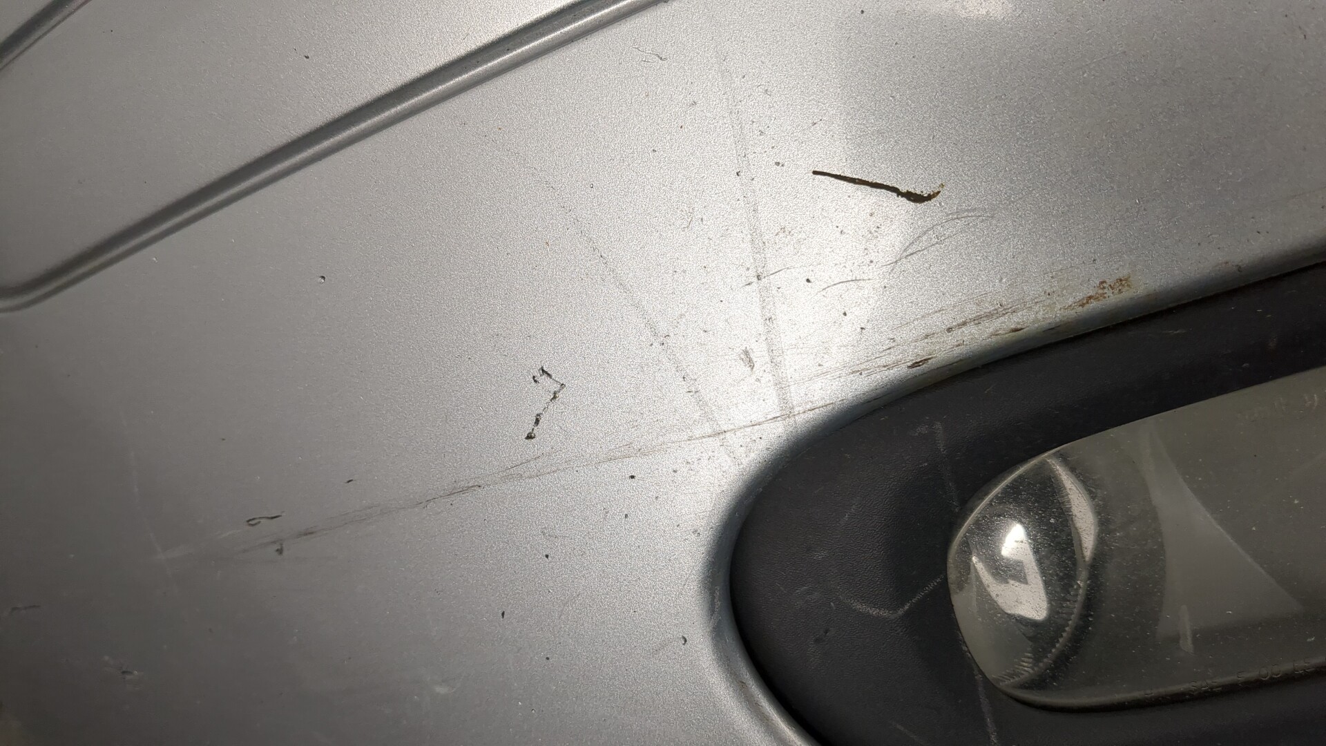 Бампер передний