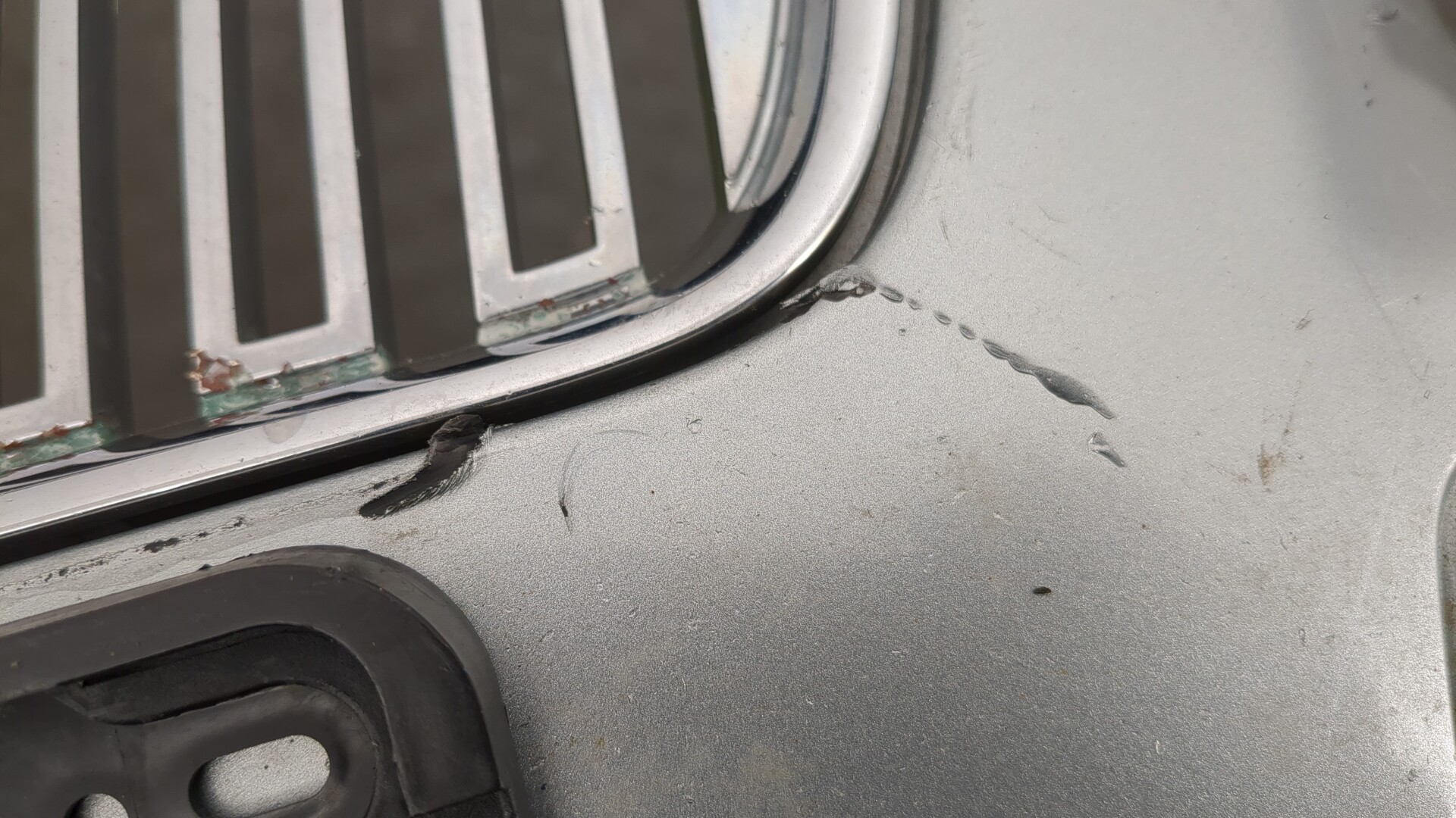 Бампер передний